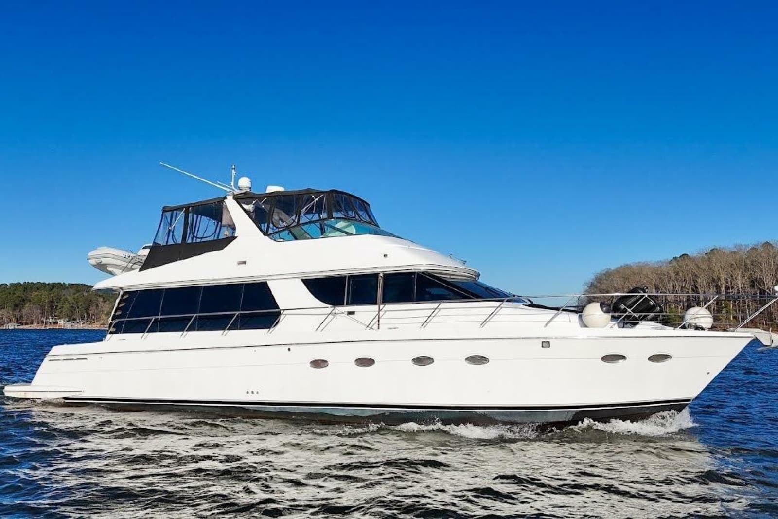 2001 Carver 570 Voyager Pilothouse