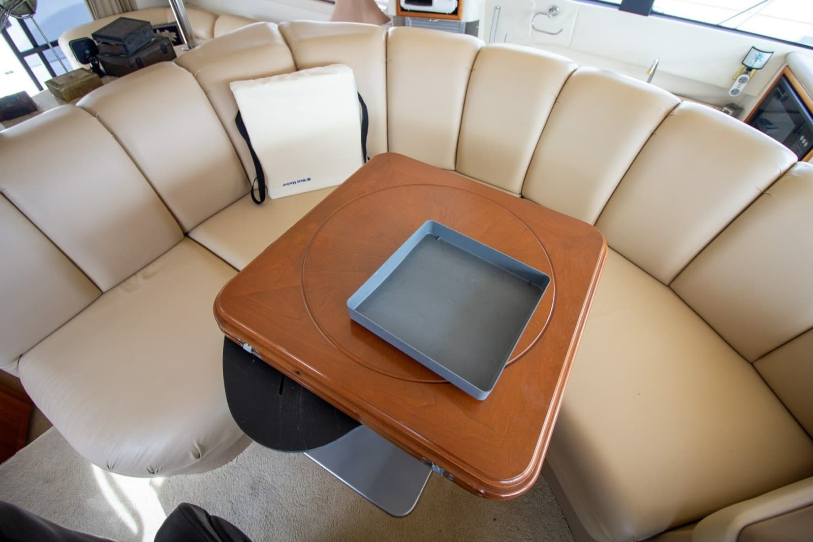 2000 Carver 450 Voyager Pilothouse