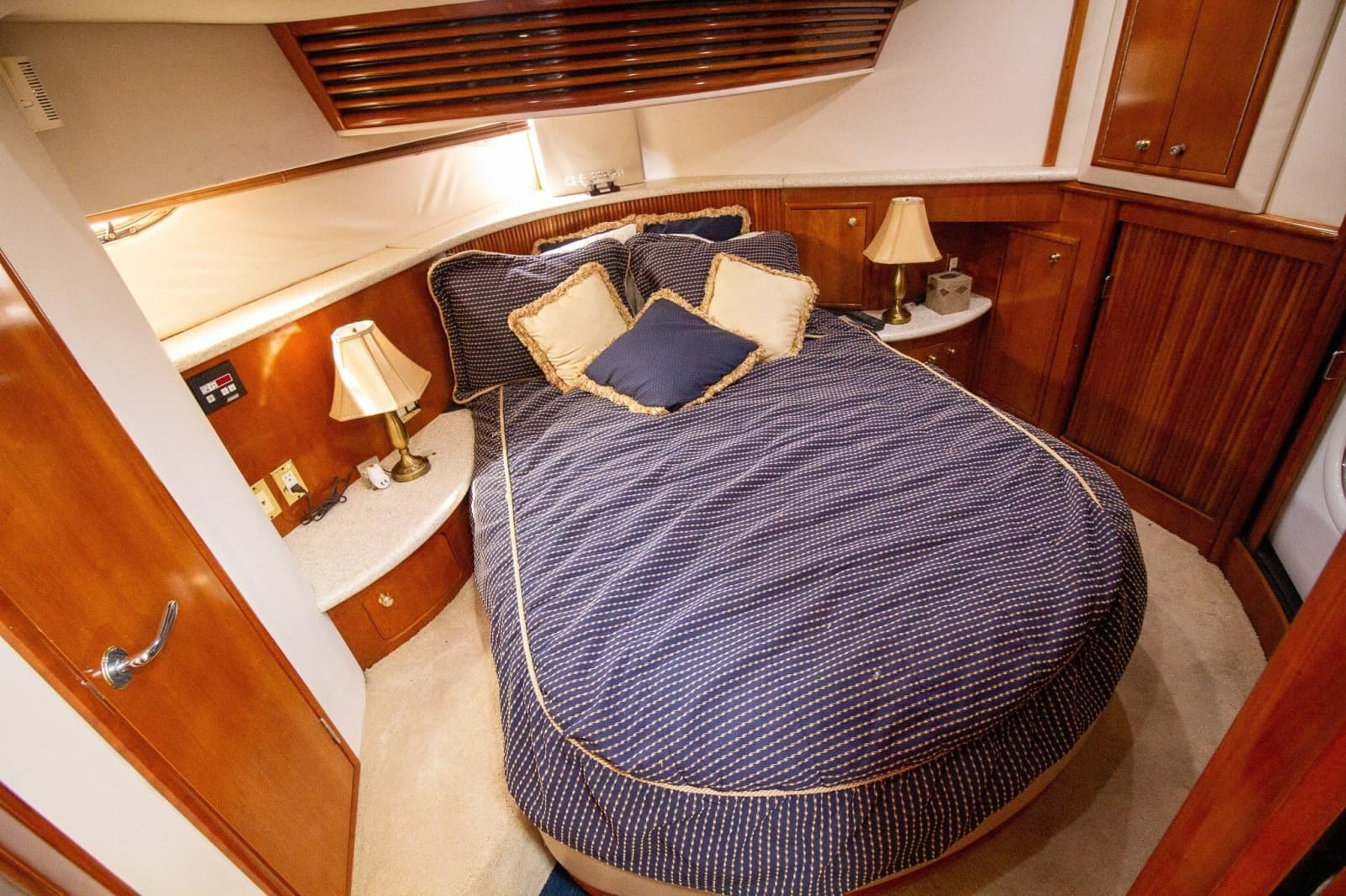 2000 Carver 450 Voyager Pilothouse