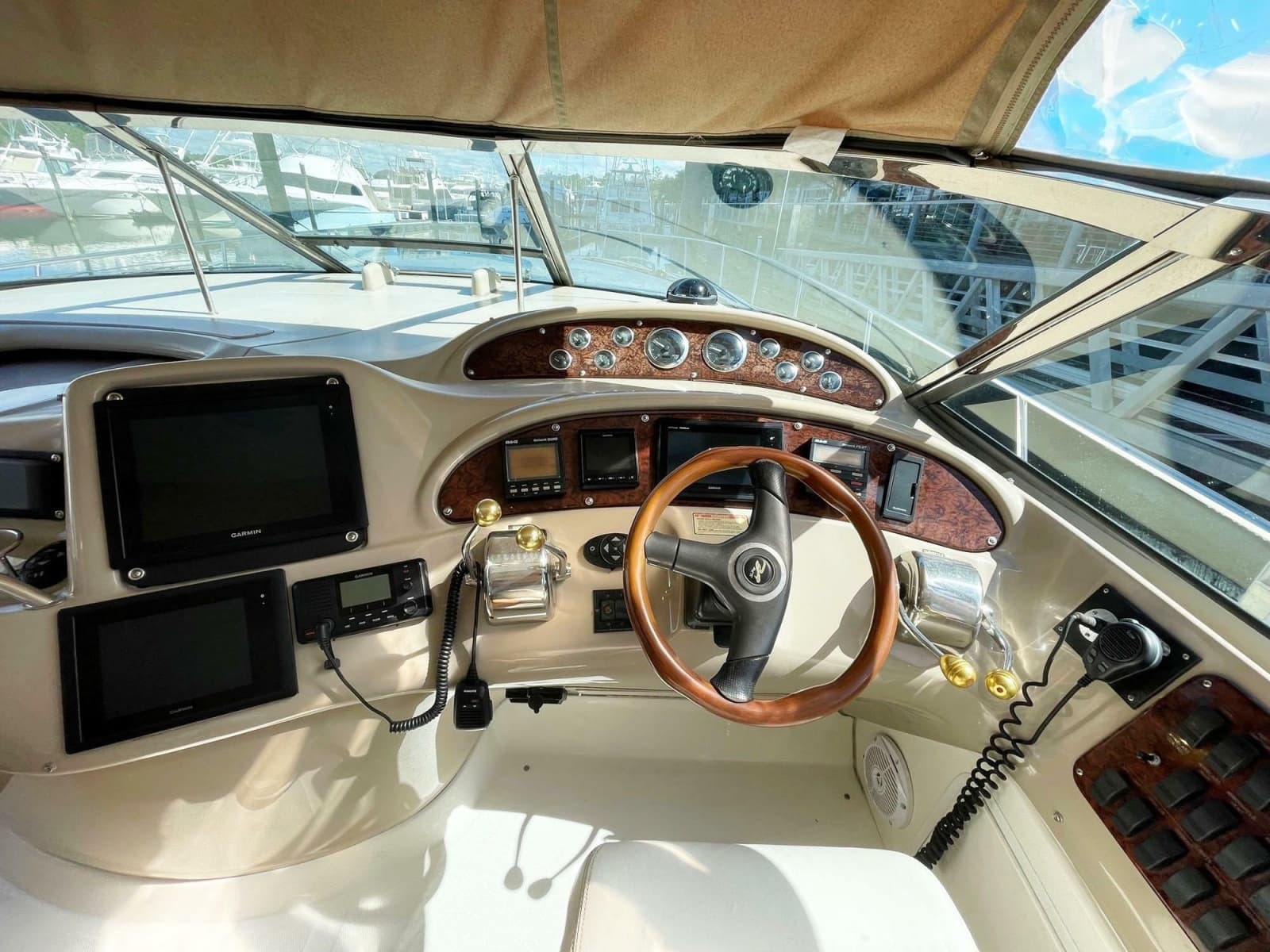2000 Sea Ray Sundancer 460