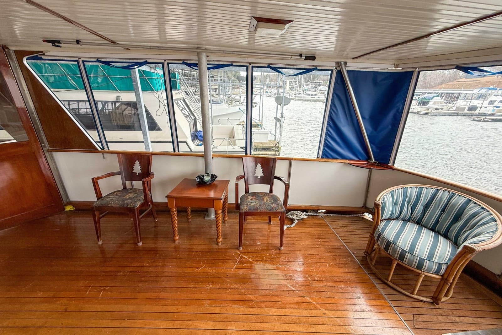 1956 Burger Pilothouse