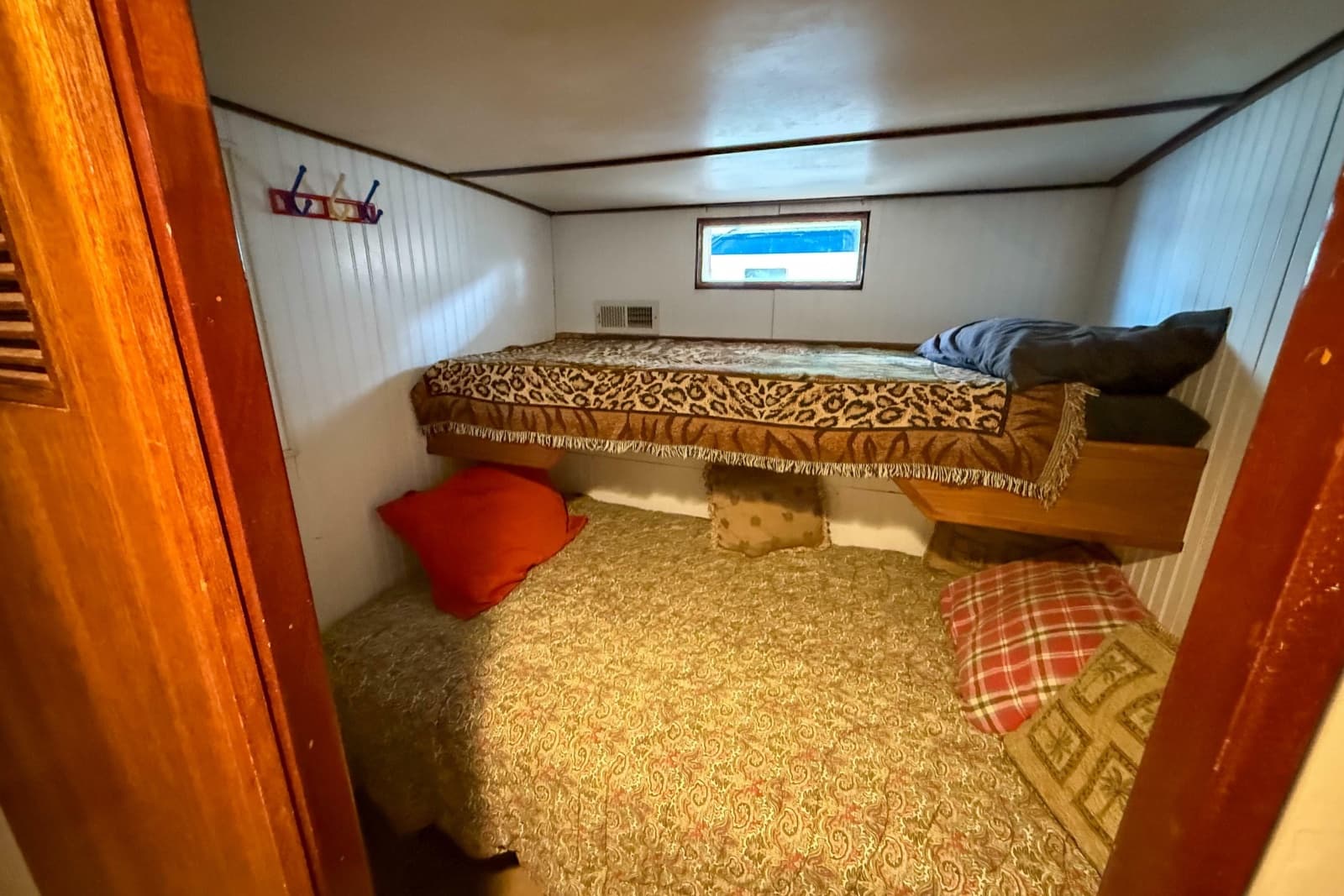 1956 Burger Pilothouse