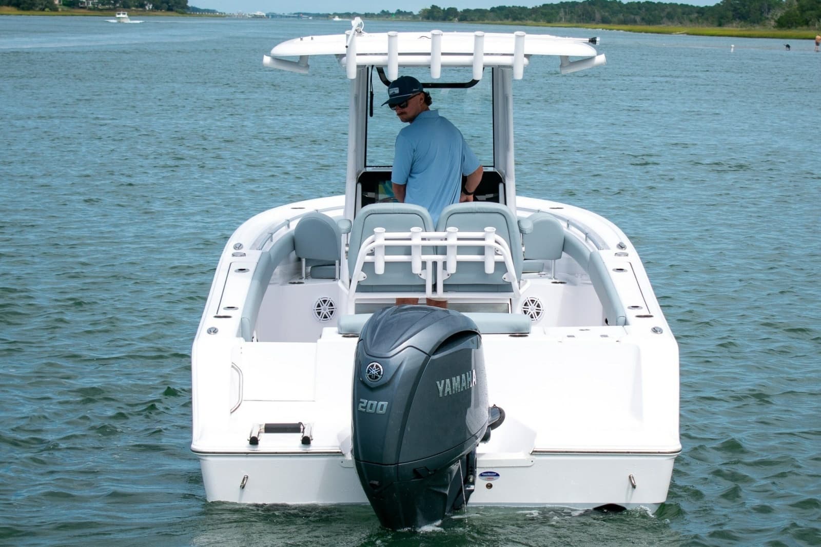 2026 Sportsman Open 212 Center Console