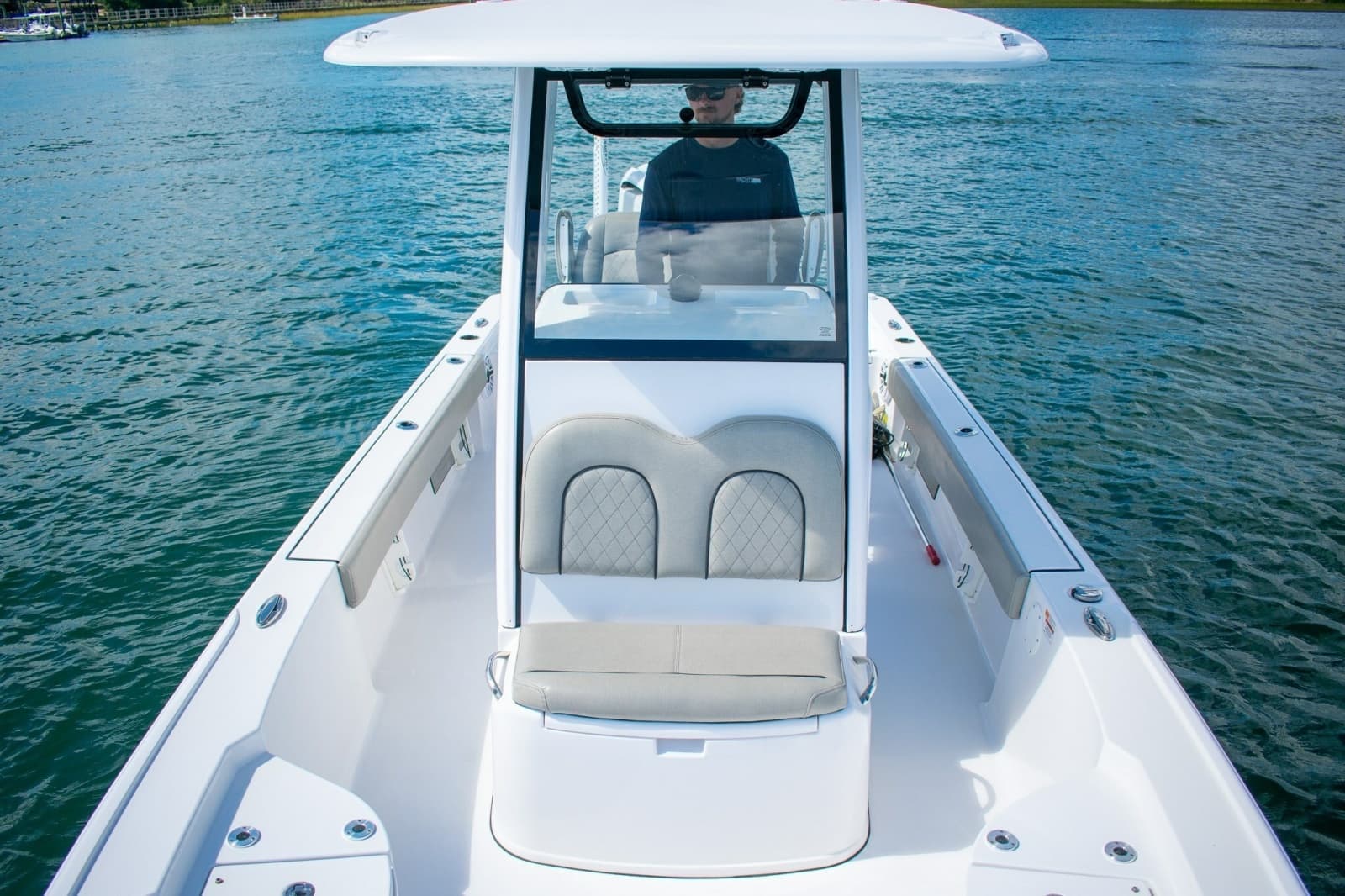 2023 Sportsman Masters 247 Bay Boat