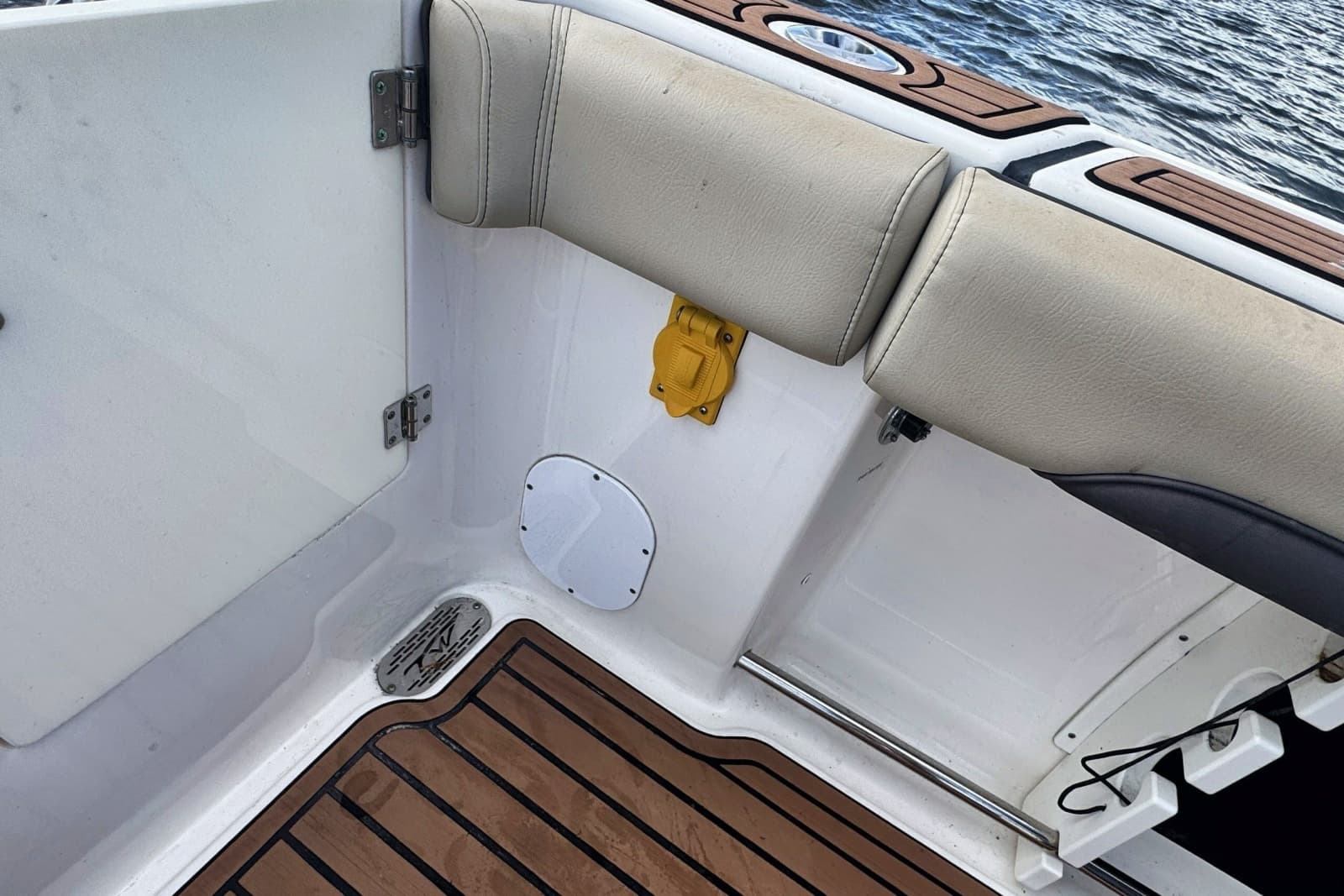 2019 Tidewater 320 CC Adventure