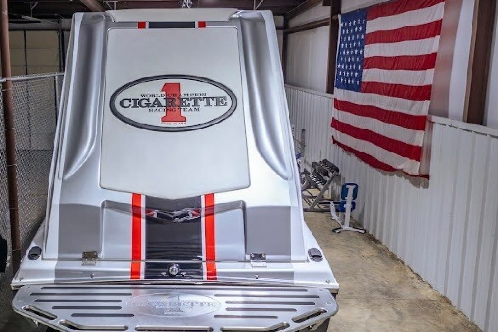 2018 Cigarette 42X