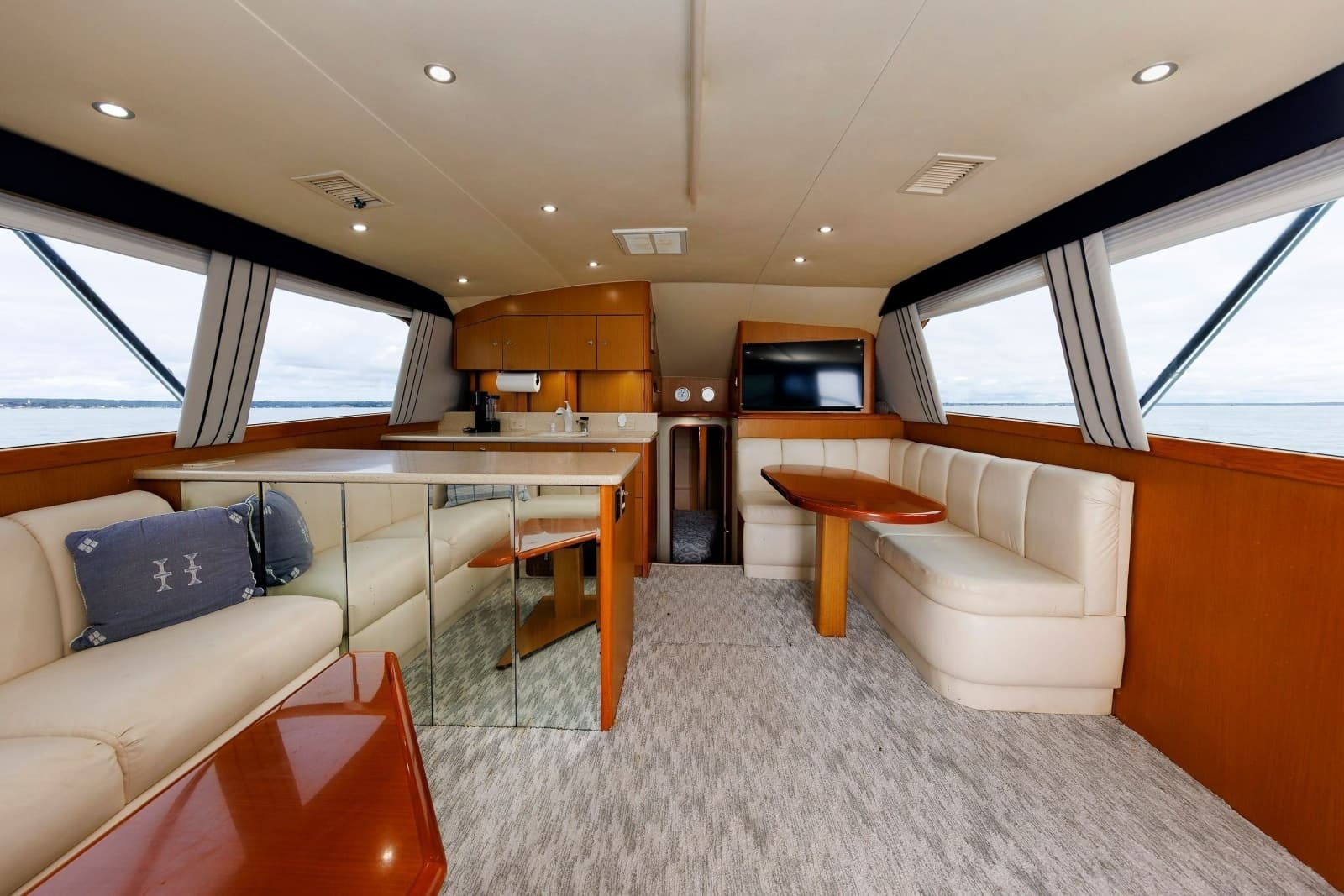 2003 Ocean Yachts 43 Super Sport