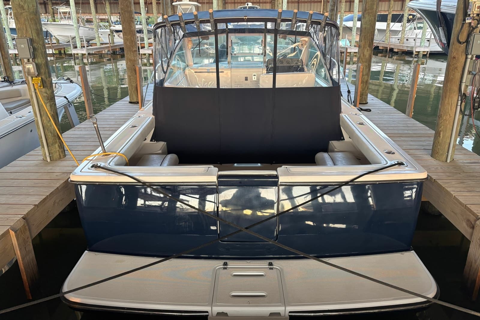 2003 Tiara Yachts 2900 Coronet