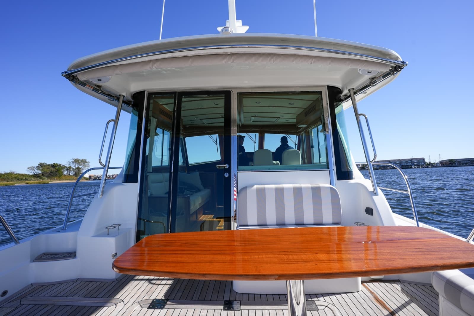2022 Sabre 48 Salon Express