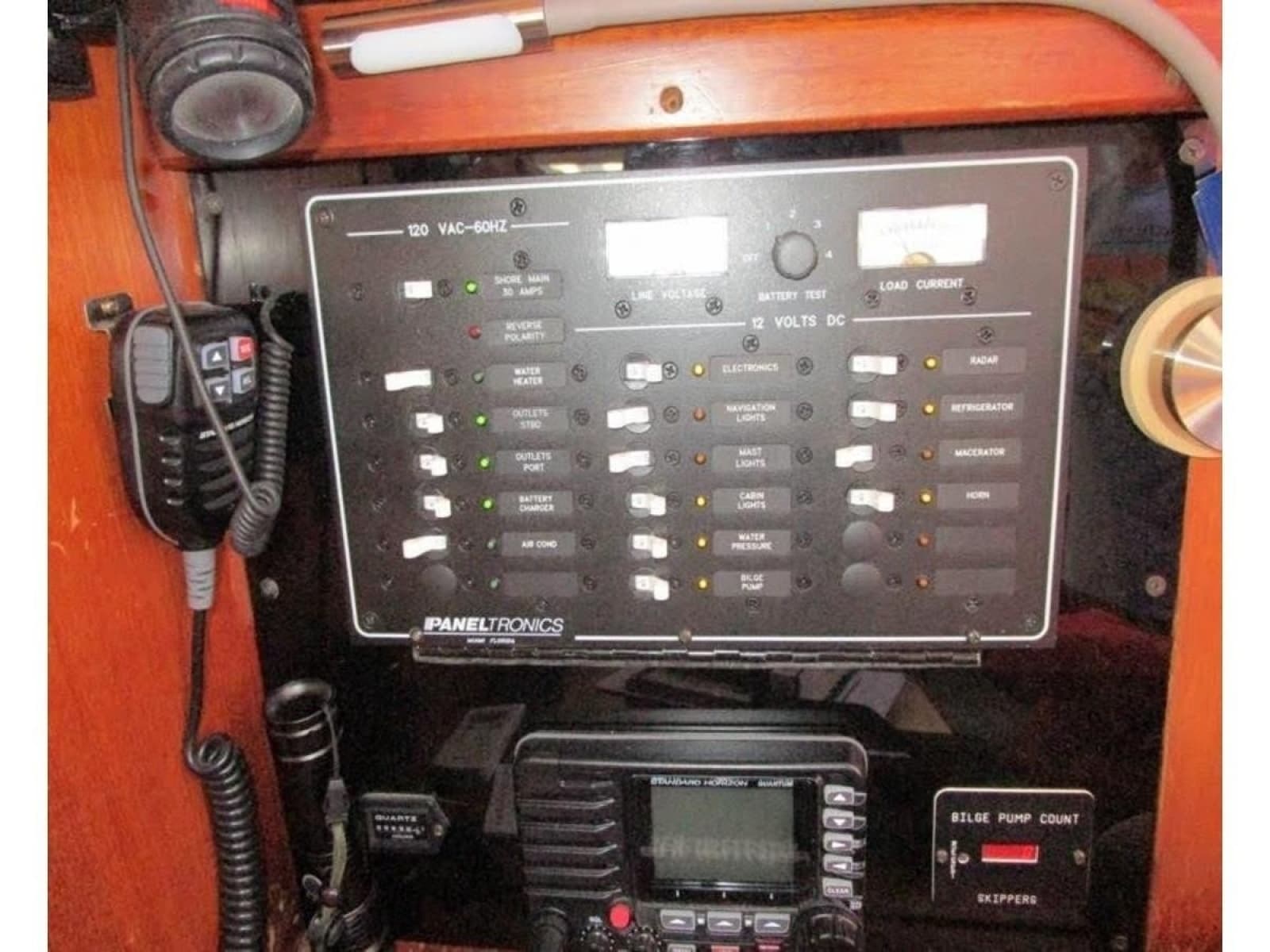 1991 Hunter 30T