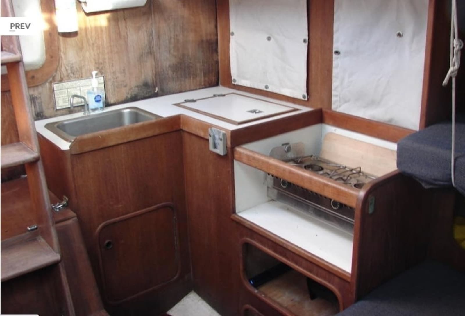 1986 Tripp 37