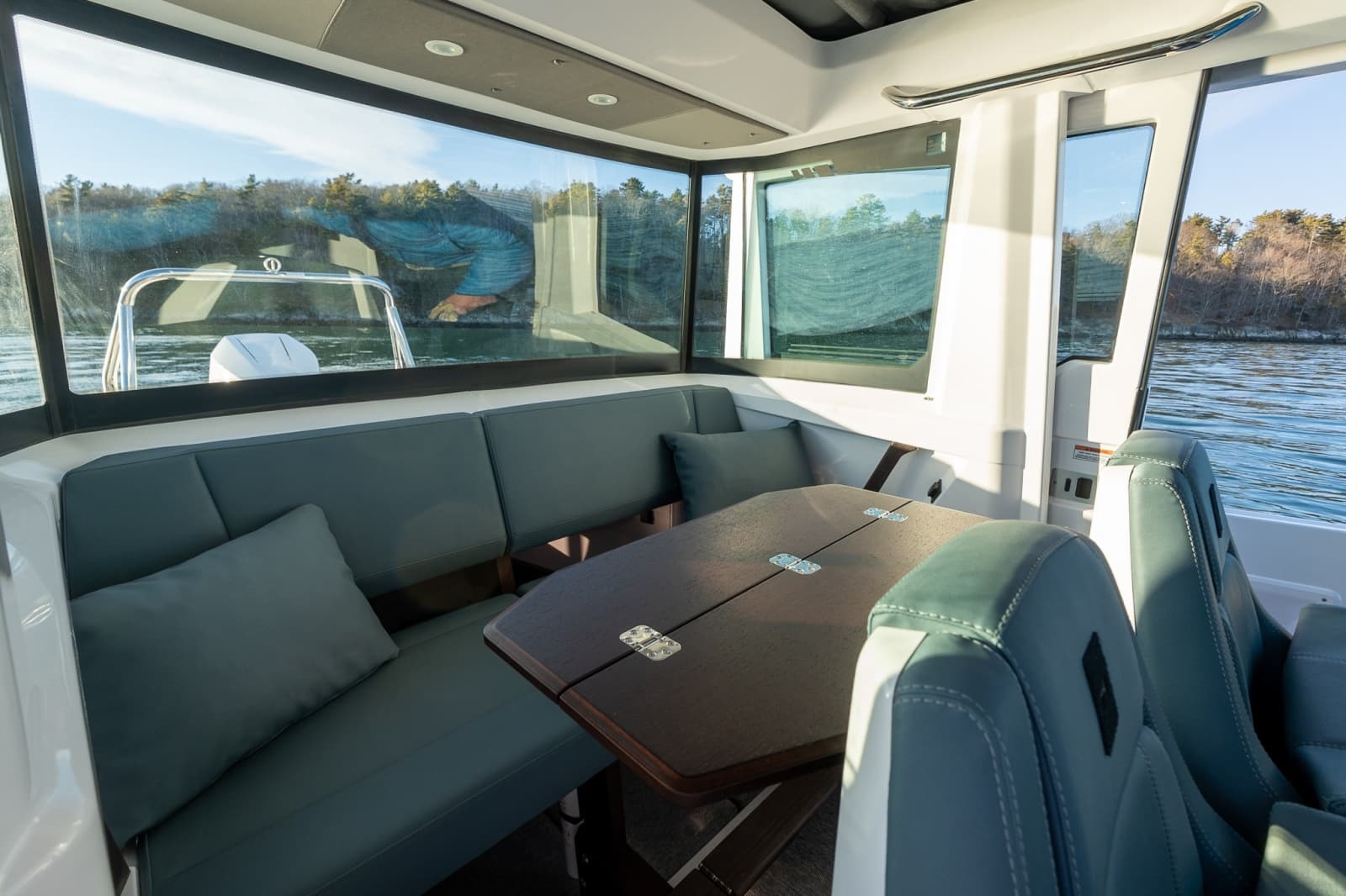 2026 Axopar Cross Cabin