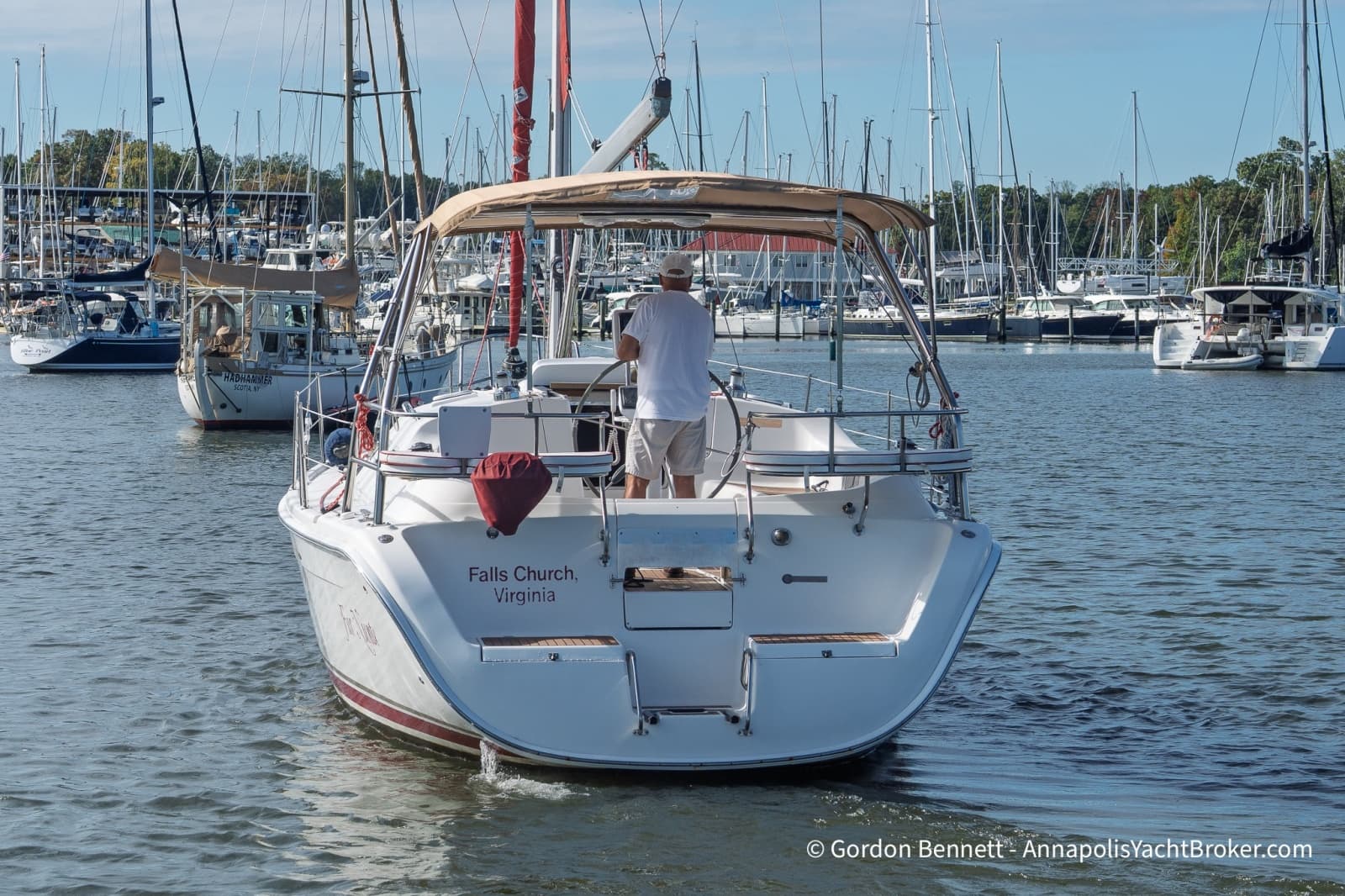 2005 Hunter 38