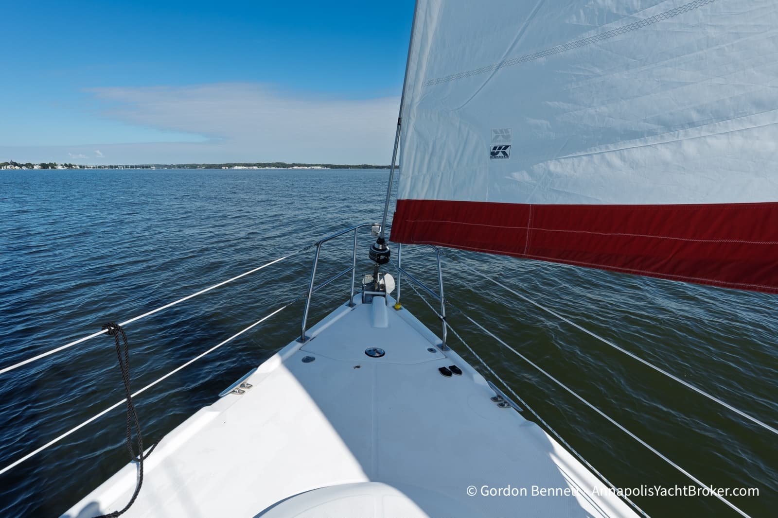 2005 Hunter 38