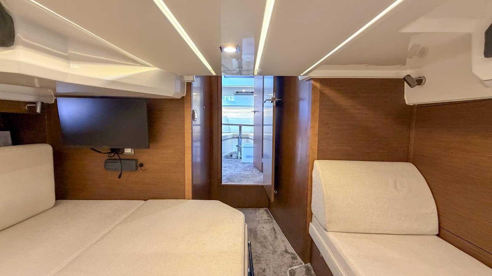 2021 Jeanneau Leader 12.5 WA