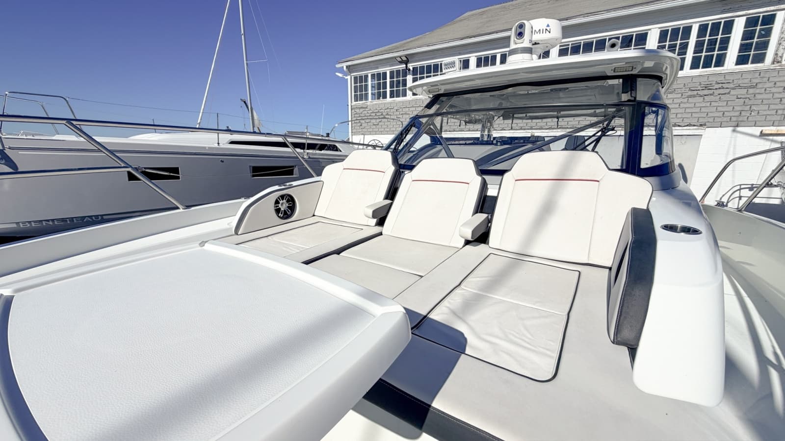 2021 Jeanneau Leader 12.5 WA