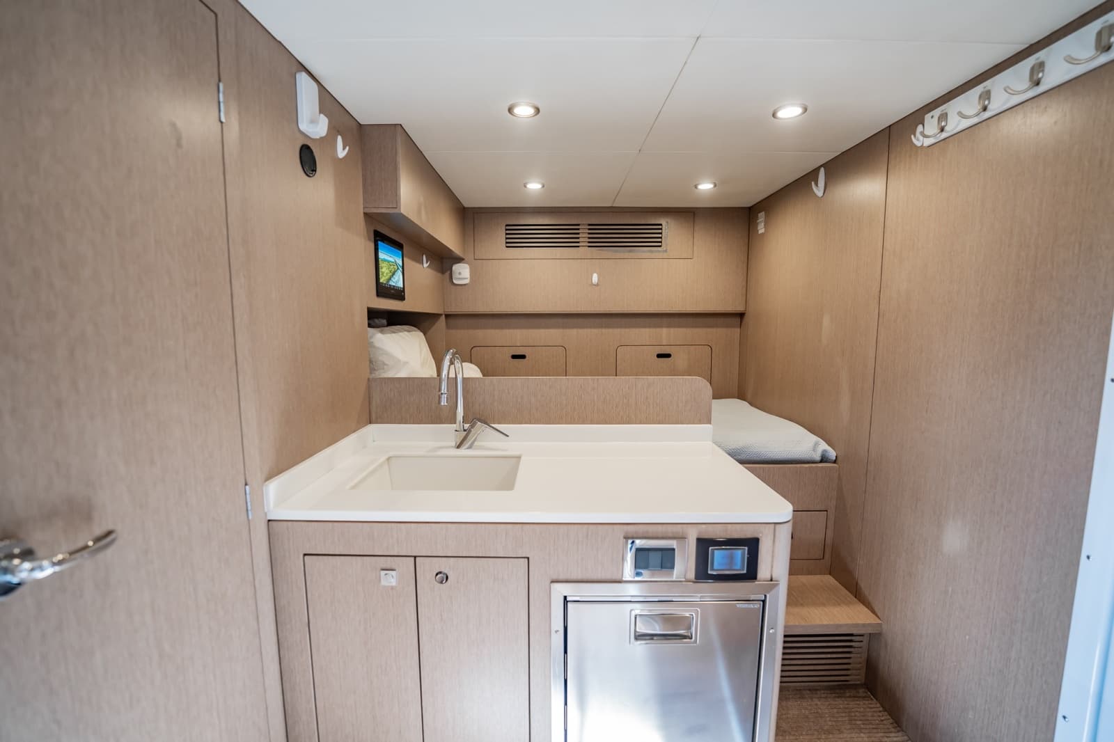 2023 Sirena 68