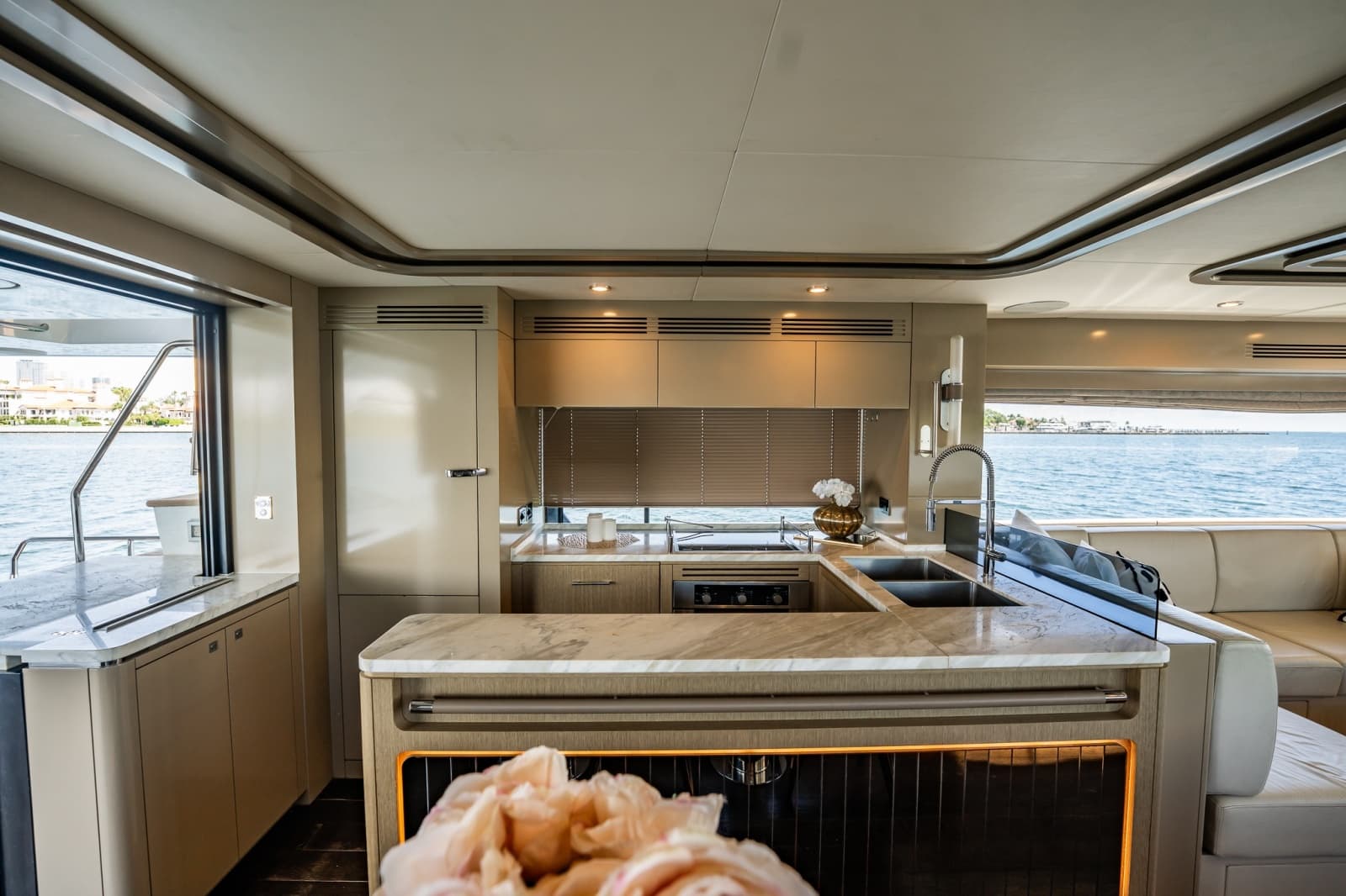 2023 Sirena 68