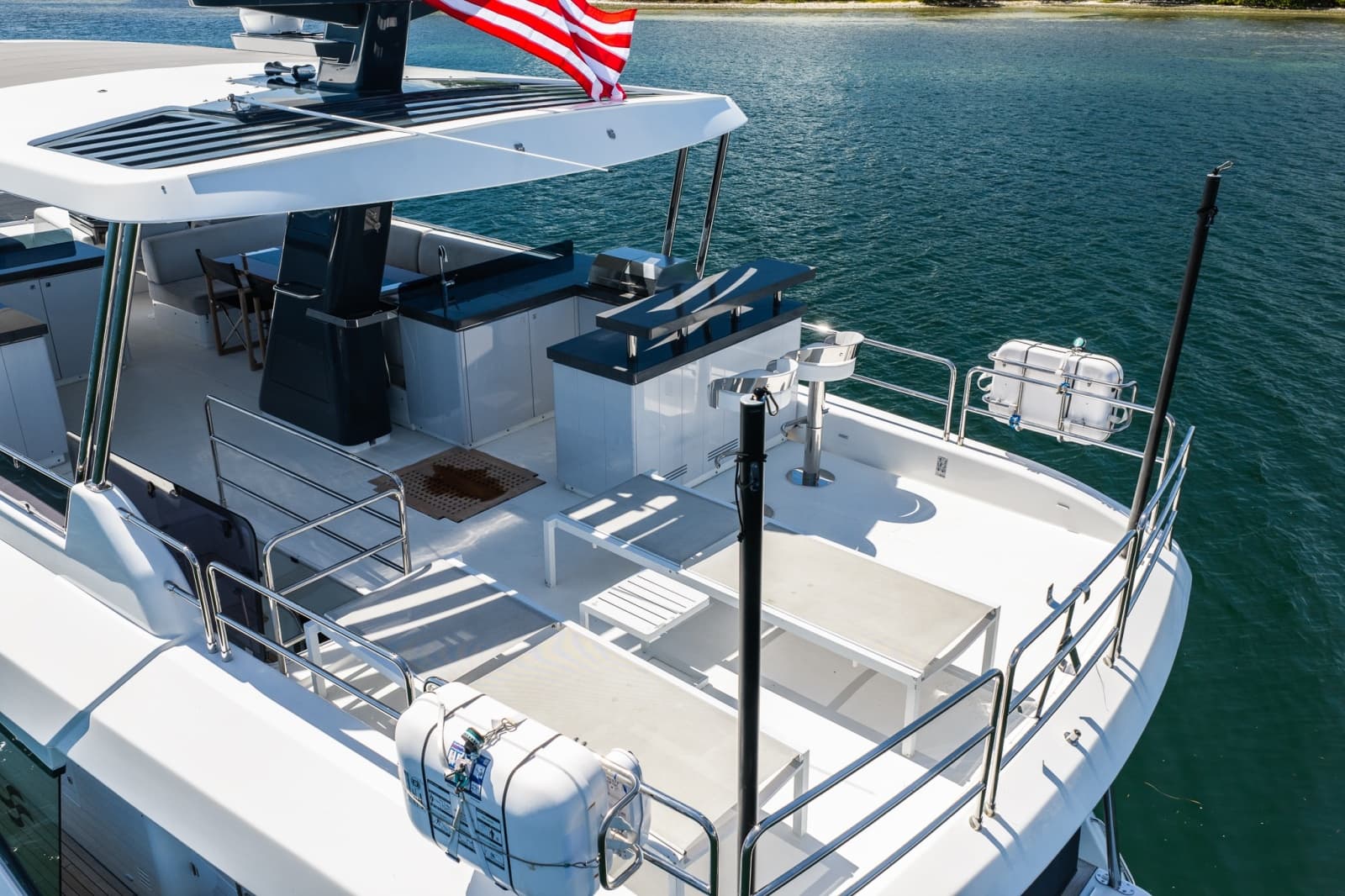 2023 Sirena 68