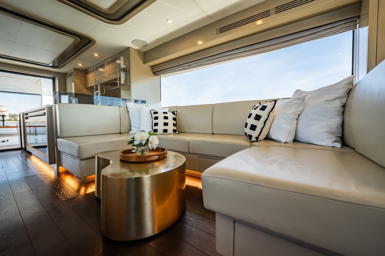 2023 Sirena 68