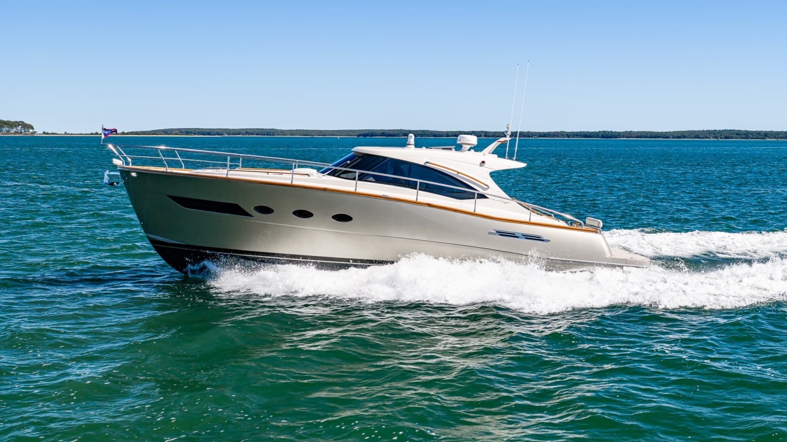 2018 Chris-Craft 44 Commander