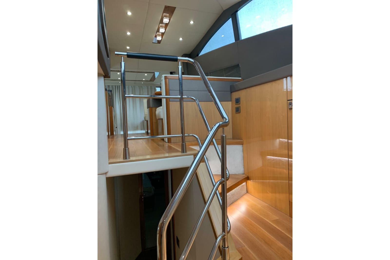 2016 Sunseeker Manhattan 65