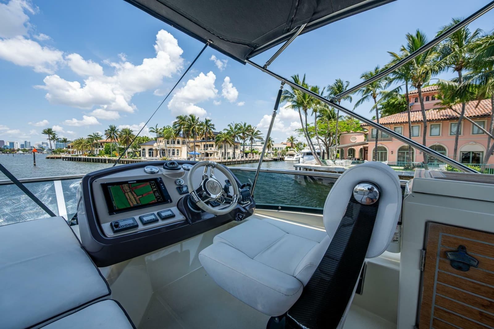 2015 Beneteau Monte Carlo 4