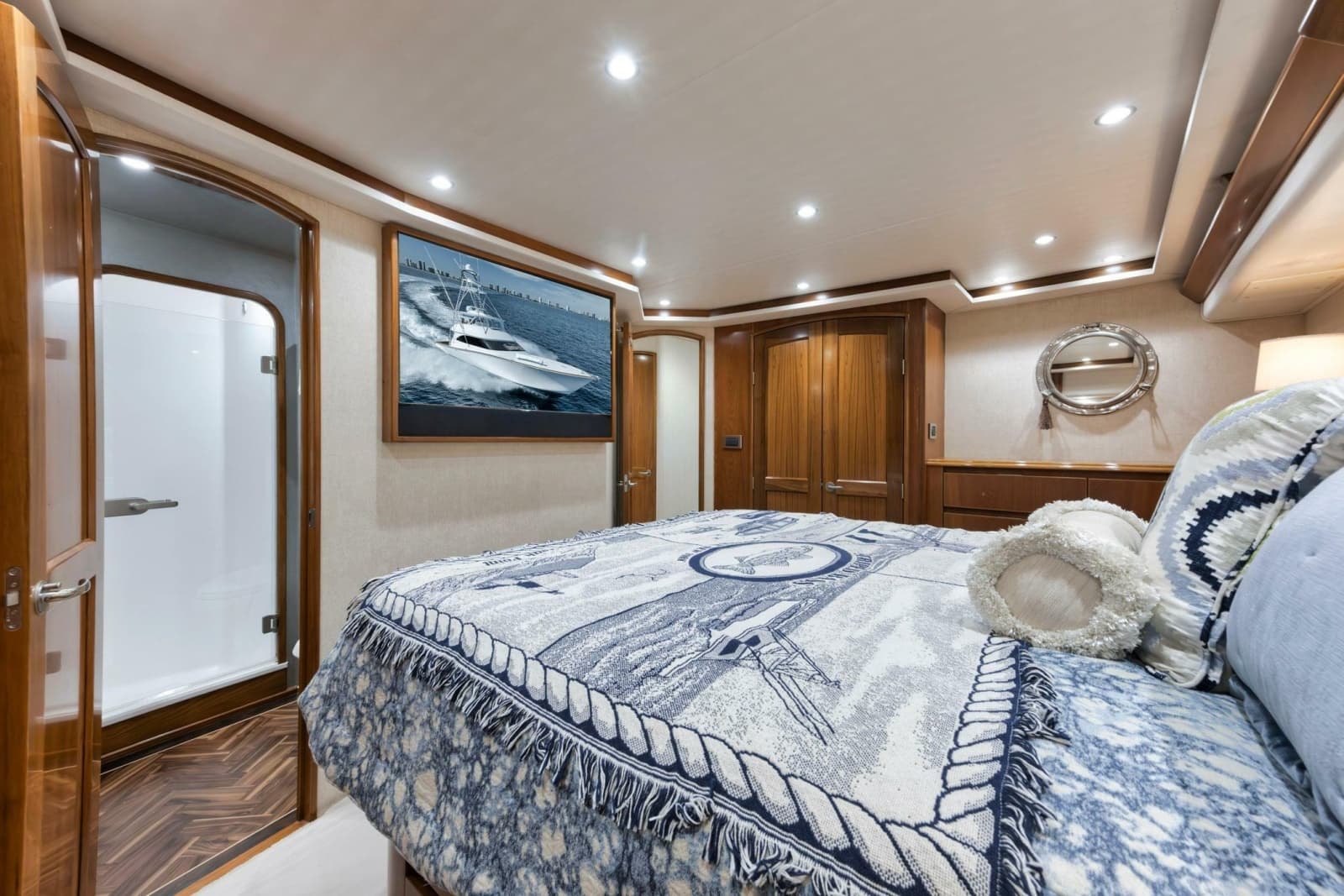 2015 Viking 70 Convertible