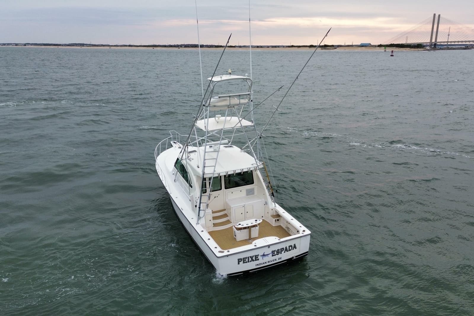 2013 Henriques 42 Express Hardtop