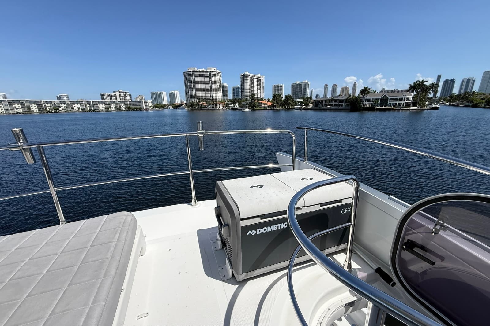 2015 Azimut 54