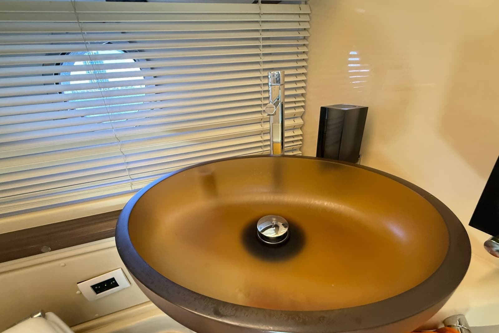 2015 Azimut 54