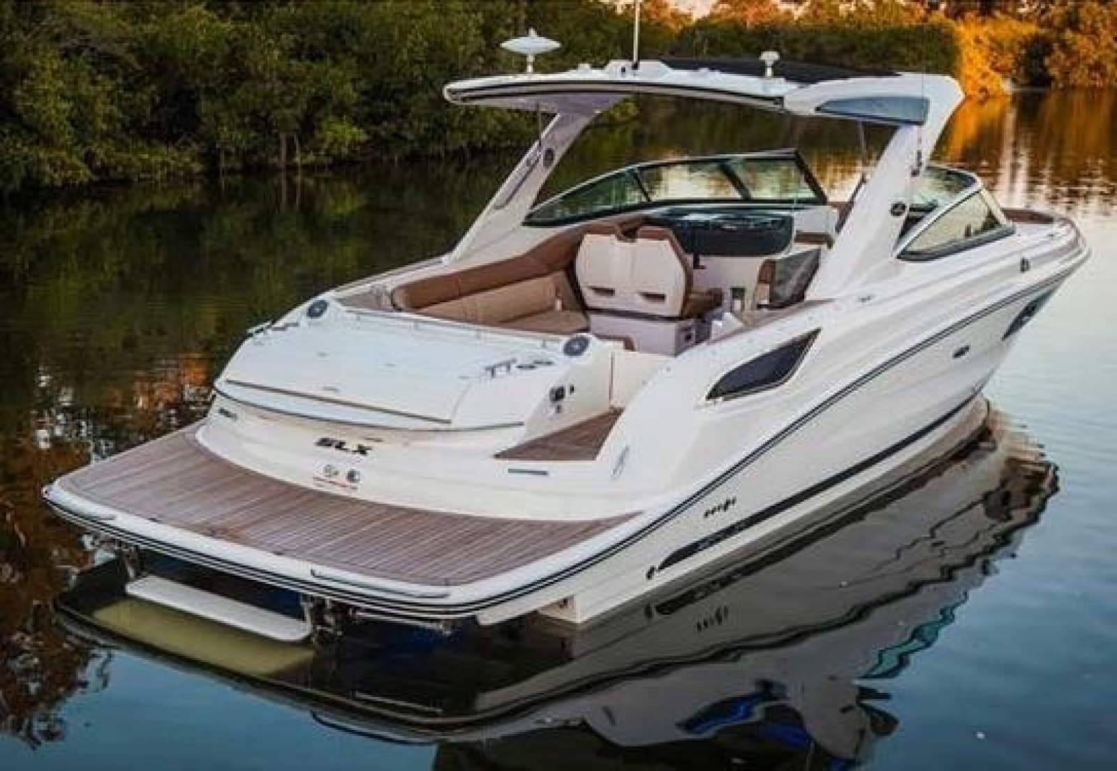 2015 Sea Ray SLX 350