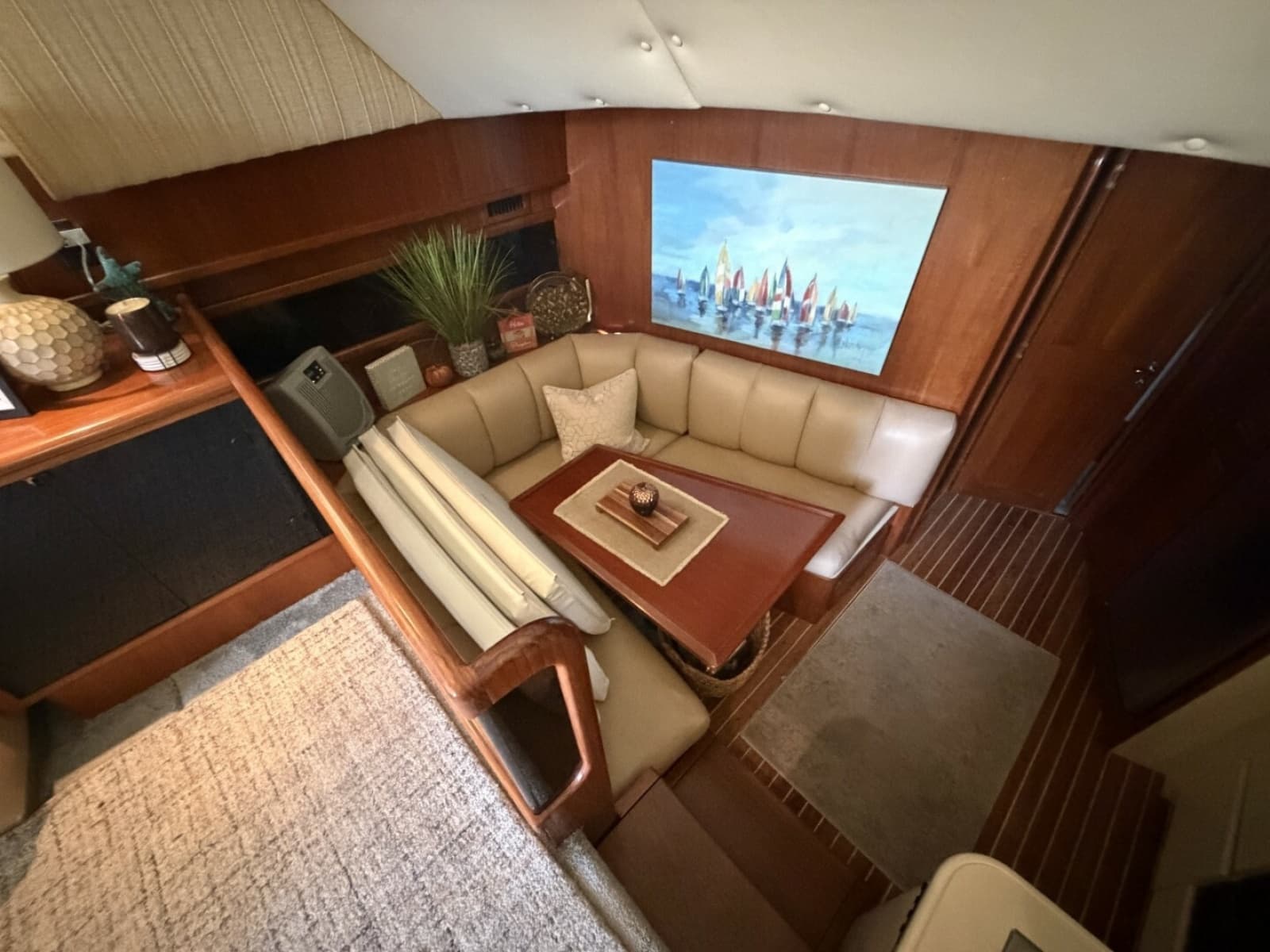 1990 Viking 44 Aft Cabin Motor Yacht