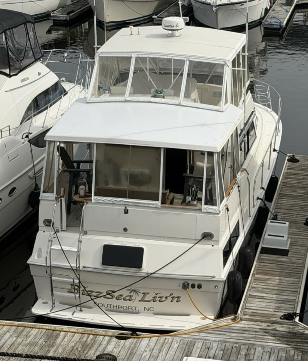 1990 Viking 44 Aft Cabin Motor Yacht