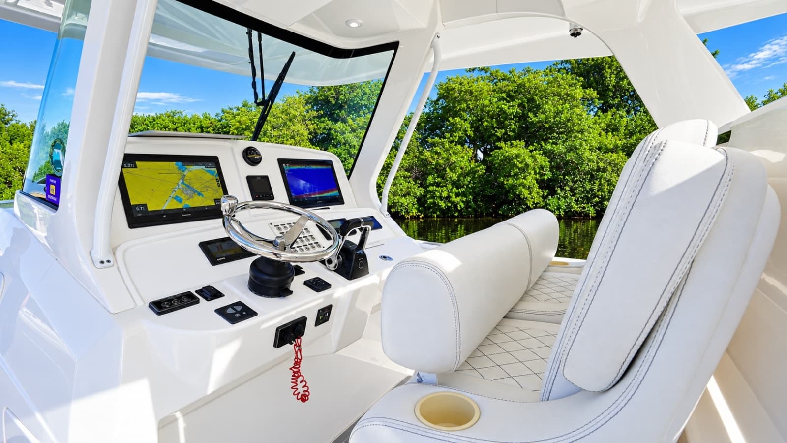 2019 Intrepid 40 PANACEA