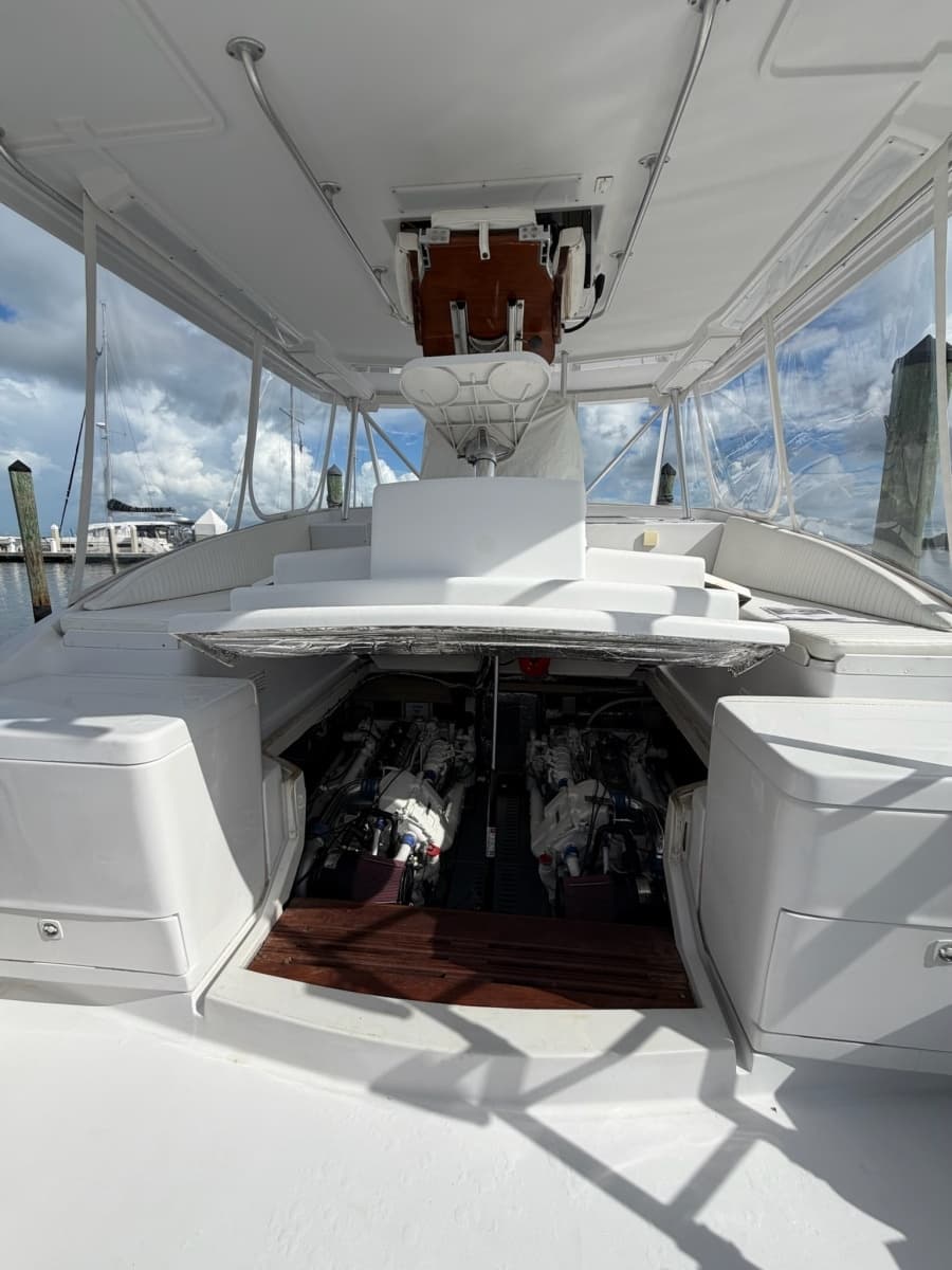 1998 Luhrs 40 Open