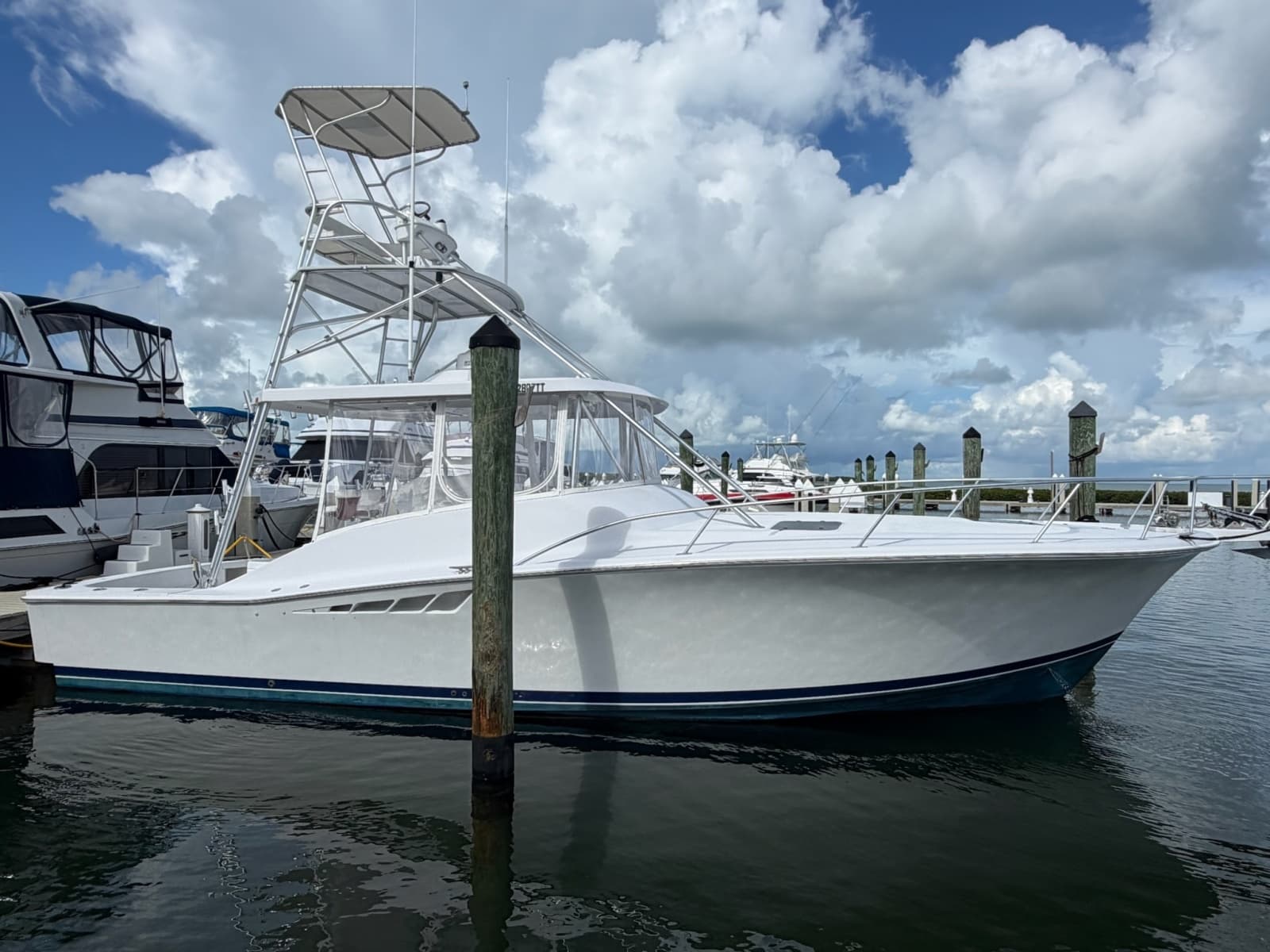 1998 Luhrs 40 Open