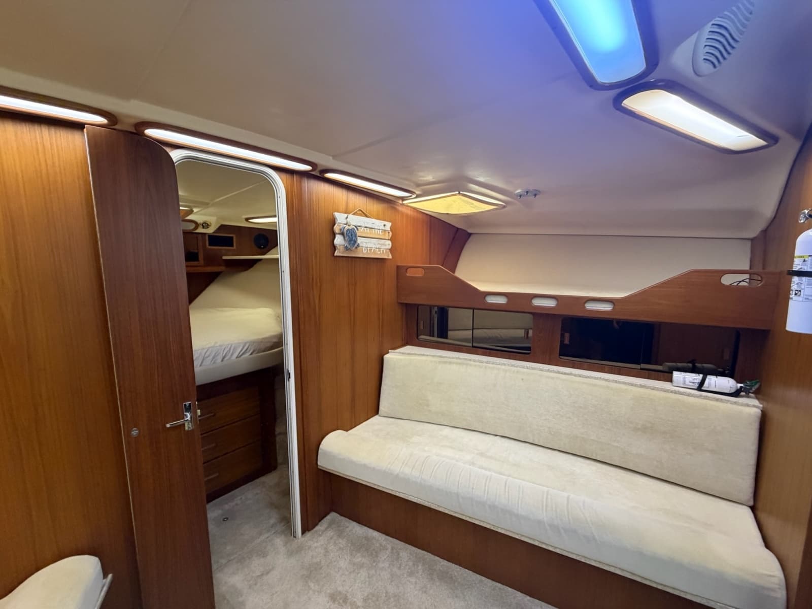 1998 Luhrs 40 Open