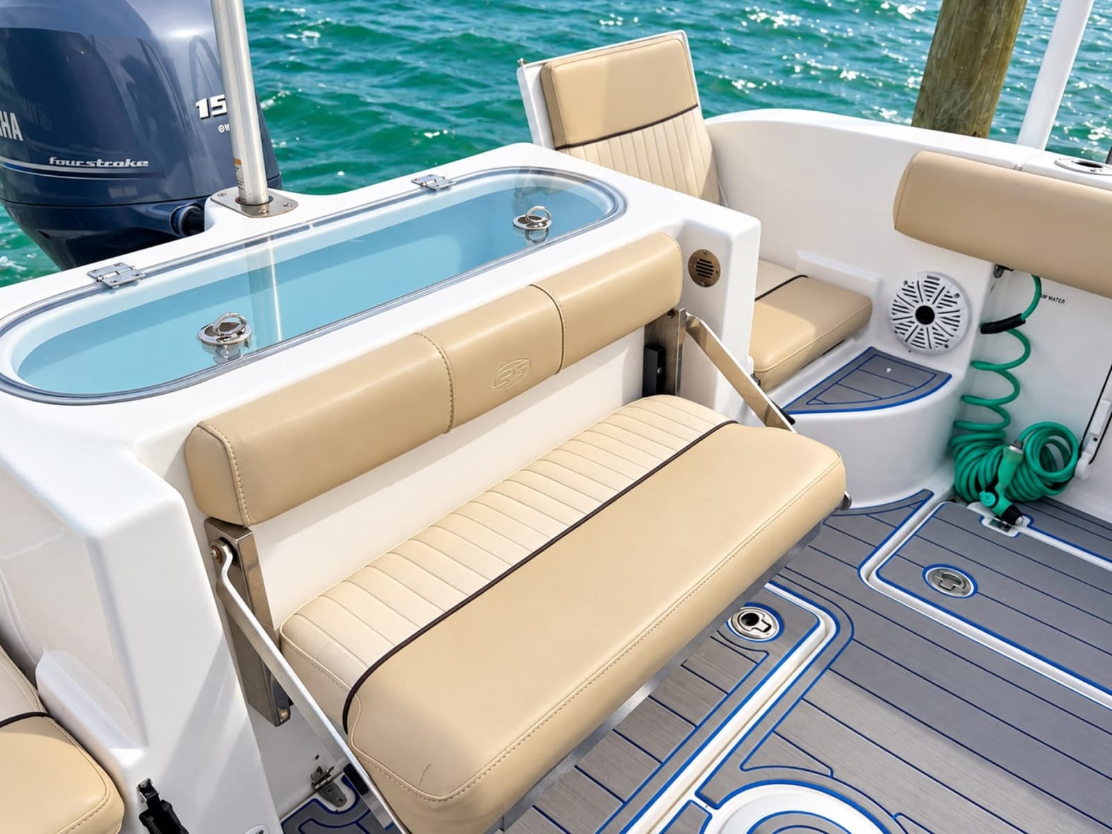 2019 Sea Fox 266 Commander