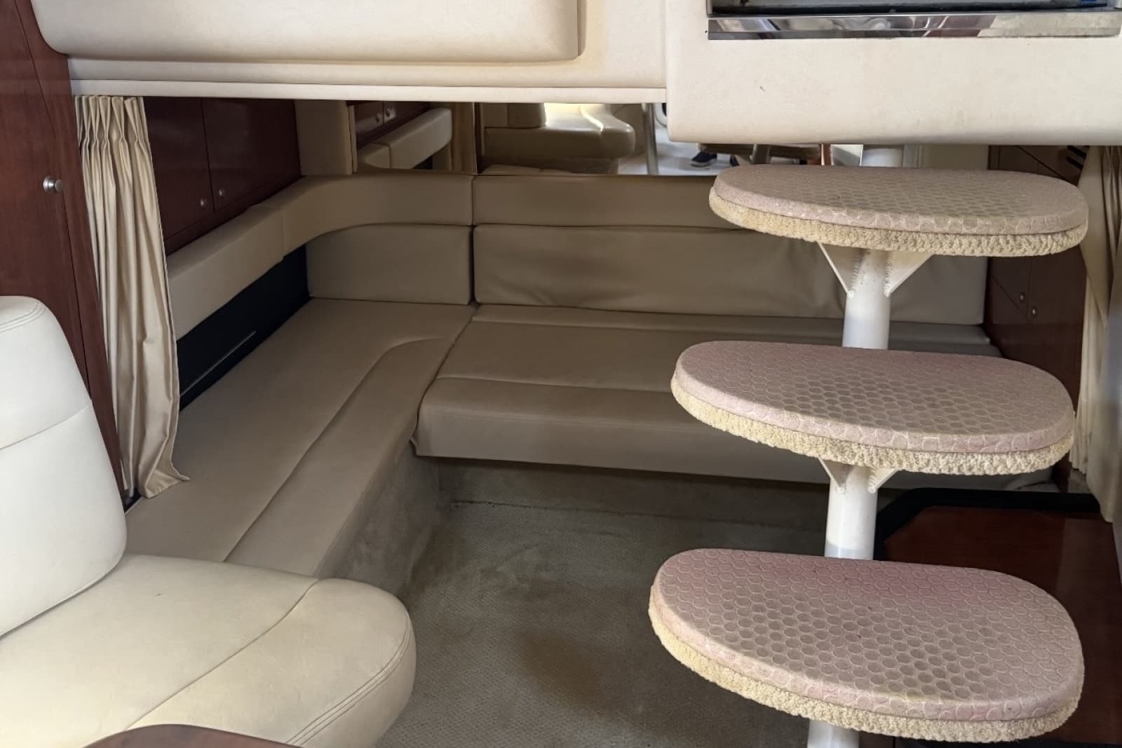 2006 Sea Ray Sundancer 340
