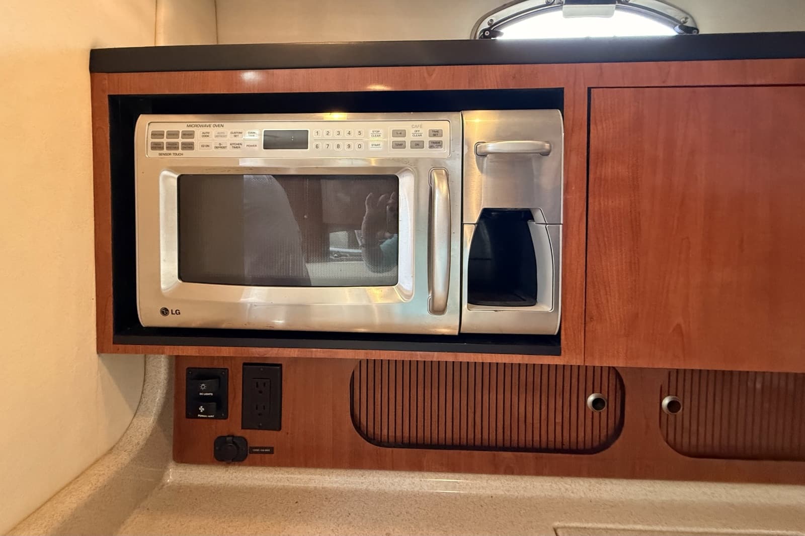2006 Sea Ray Sundancer 340