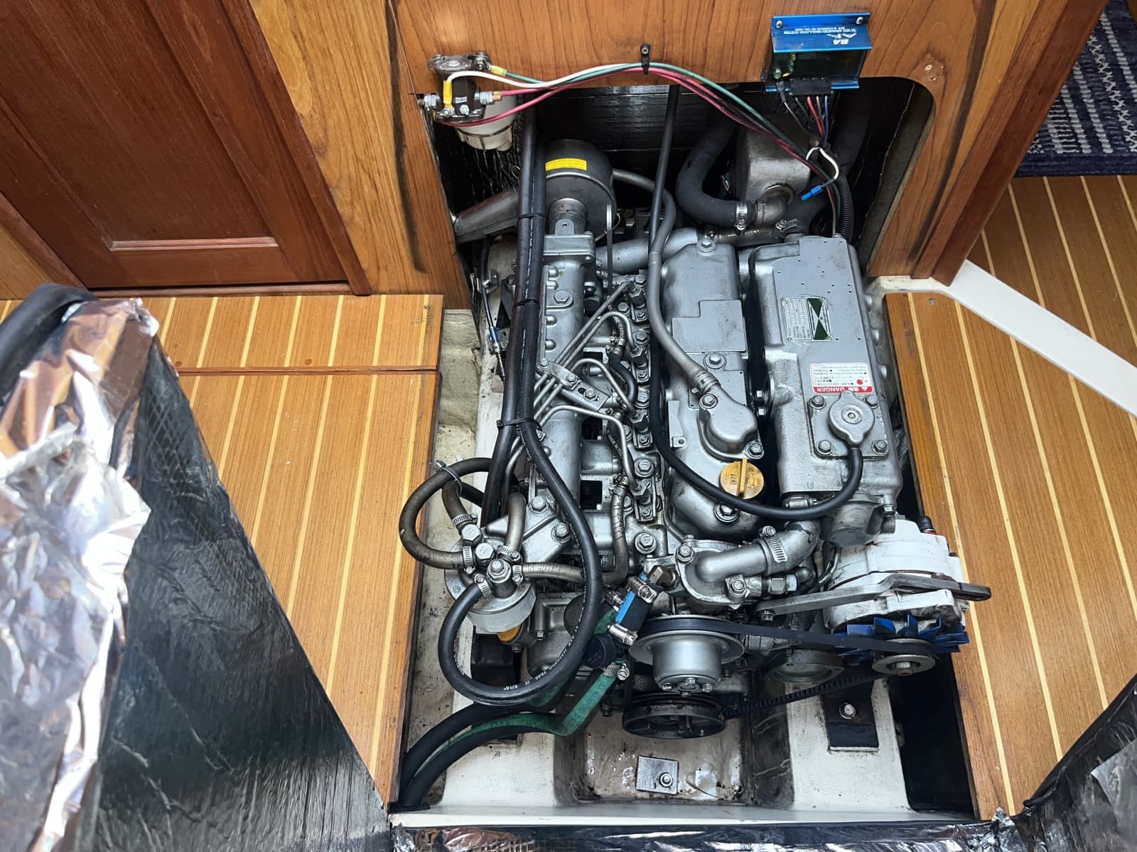 2000 Hunter 410