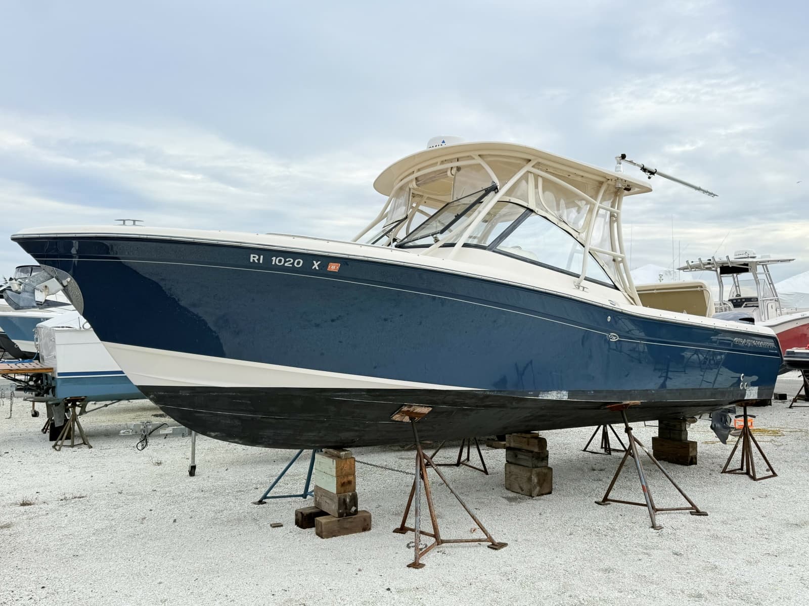 2015 Grady-White Freedom 285