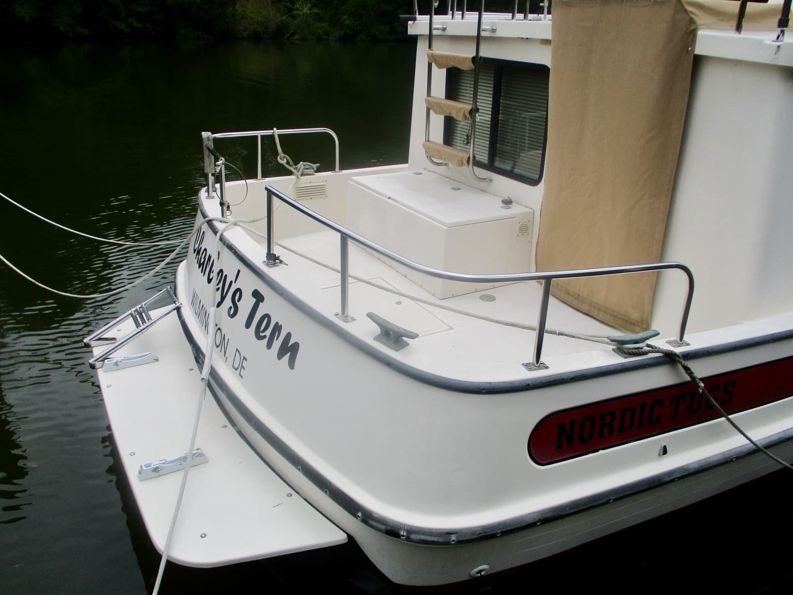 1998 Nordic Tugs 32