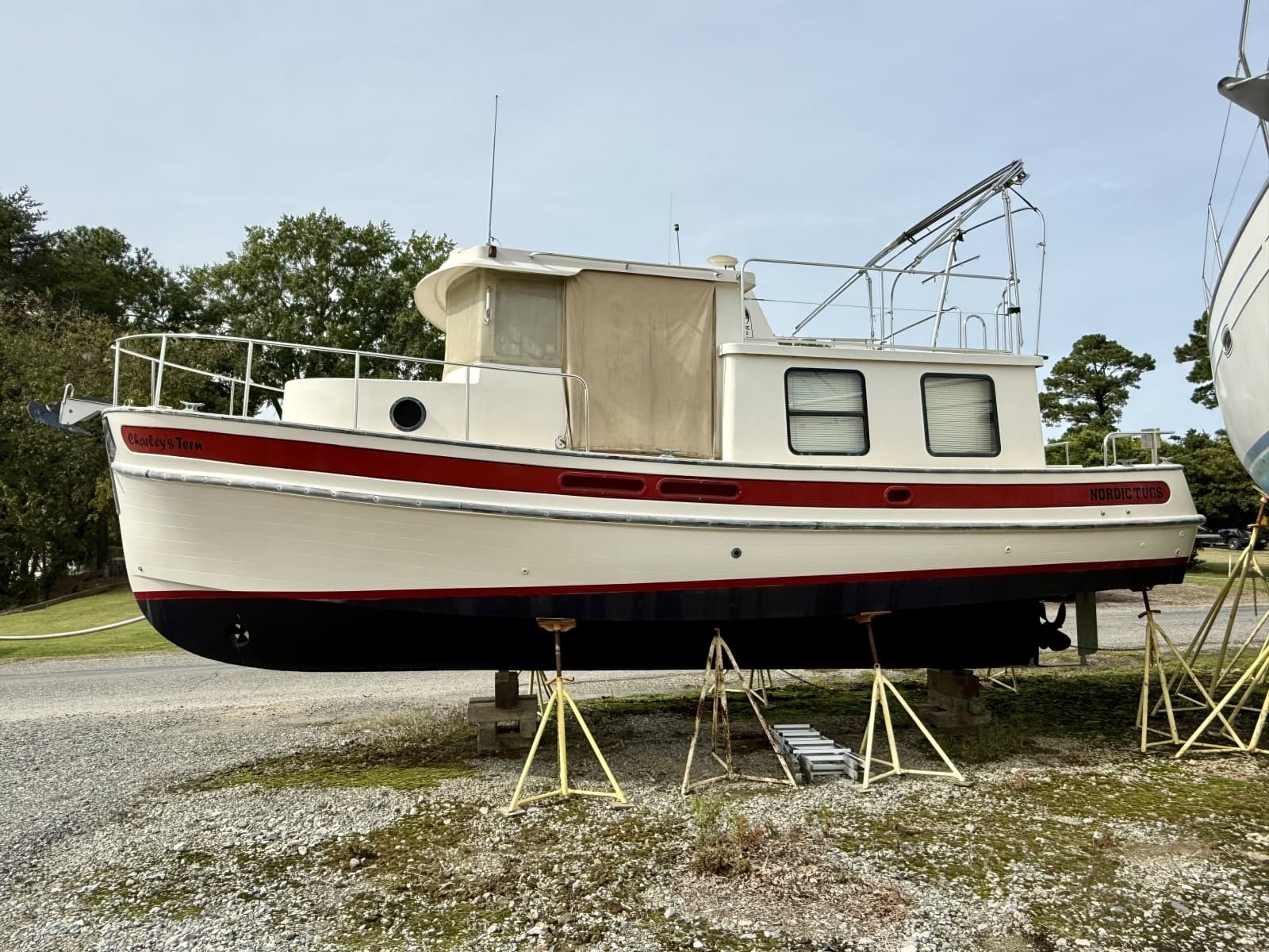 1998 Nordic Tugs 32