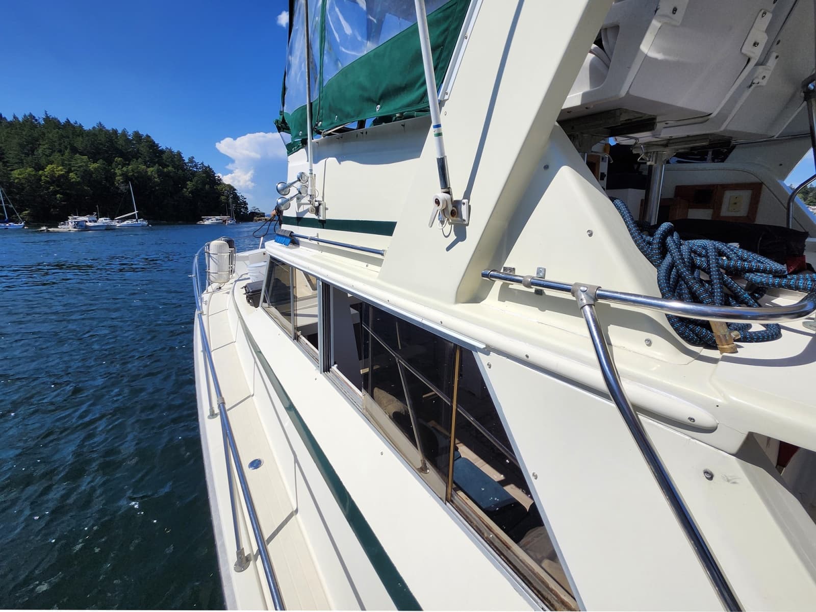 1977 Viking 43 DC