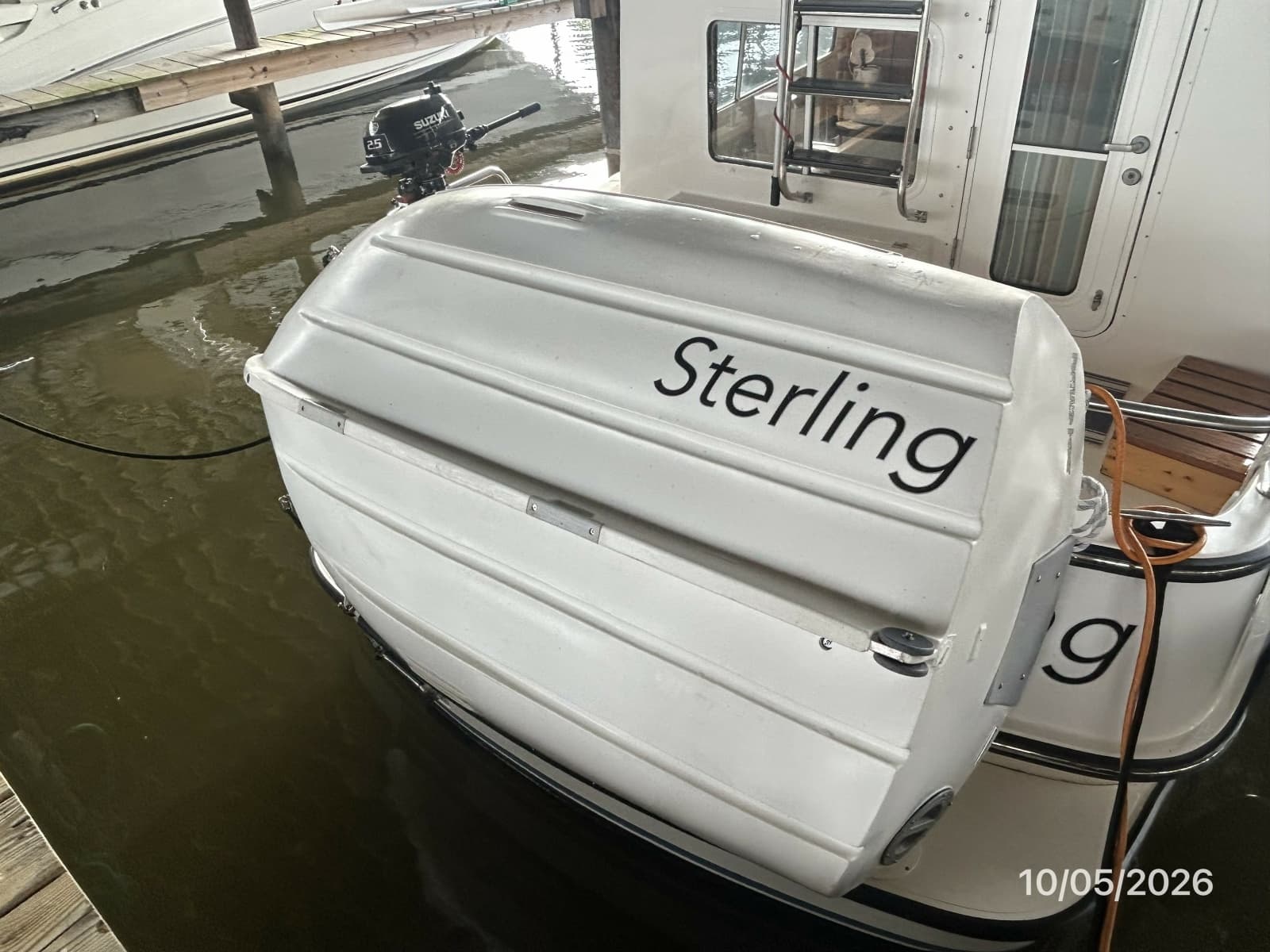 34' Nordic Tugs tender3