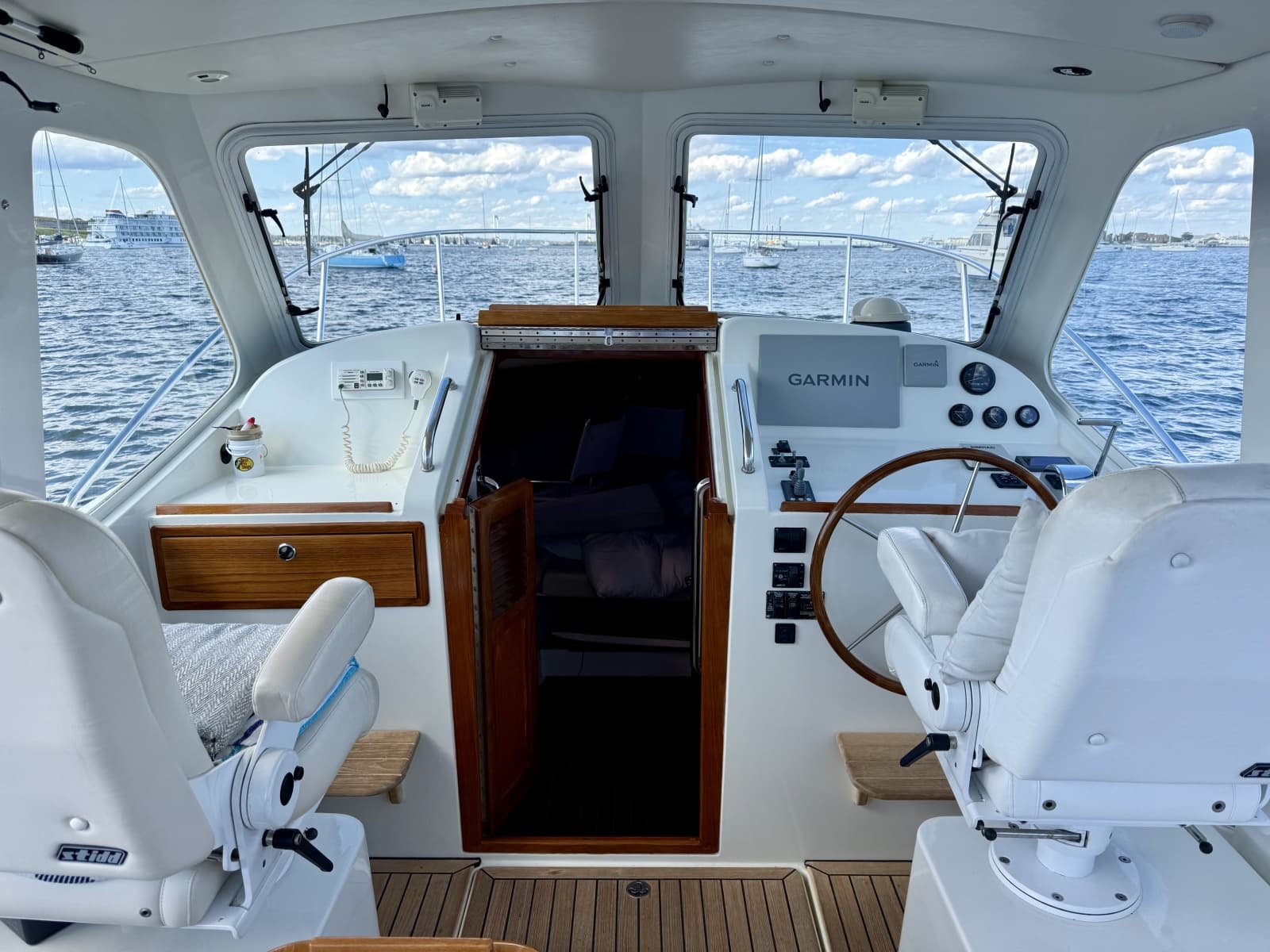 2007 MJM 34Z Downeast