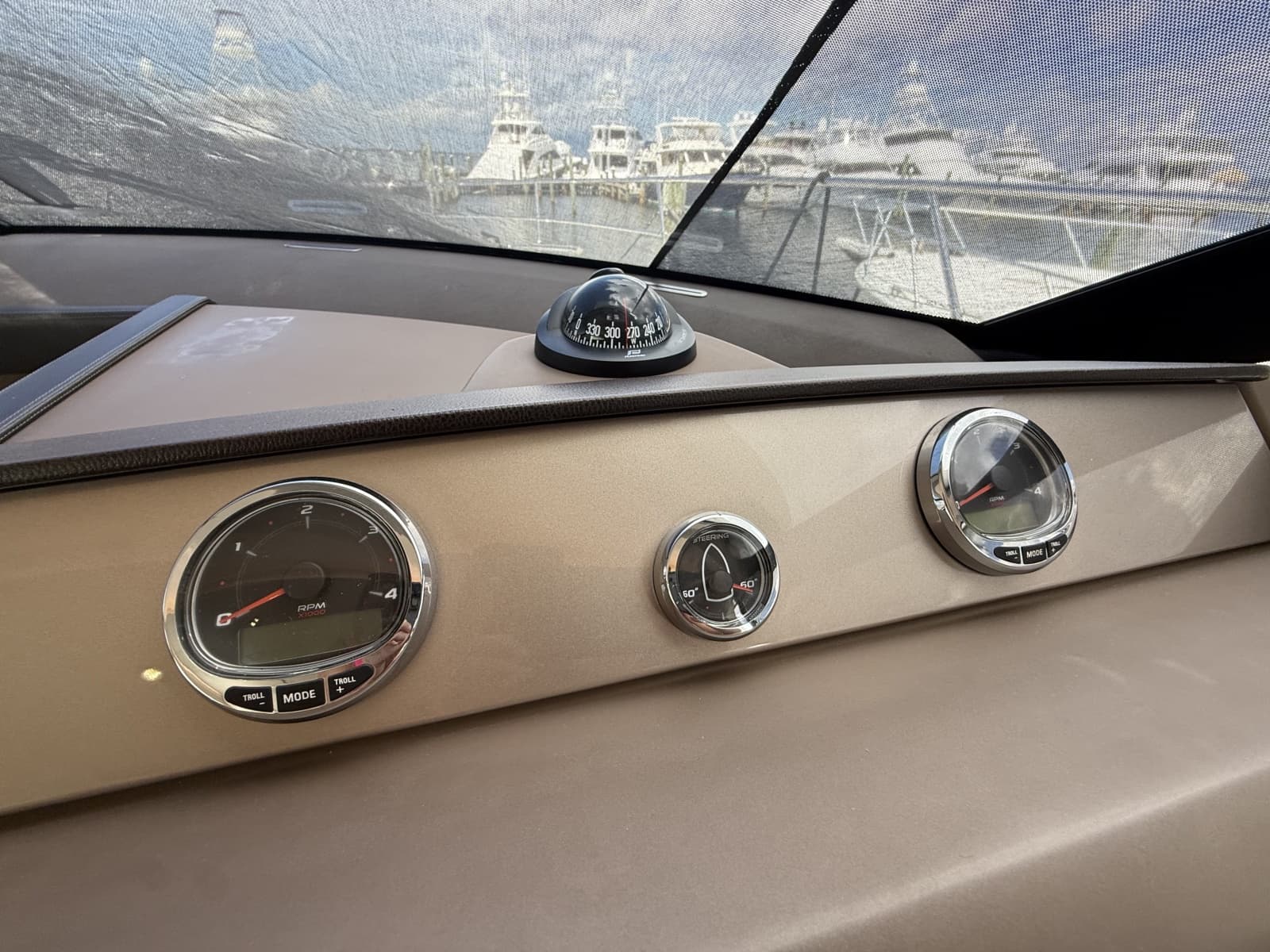 2015 Prestige 550
