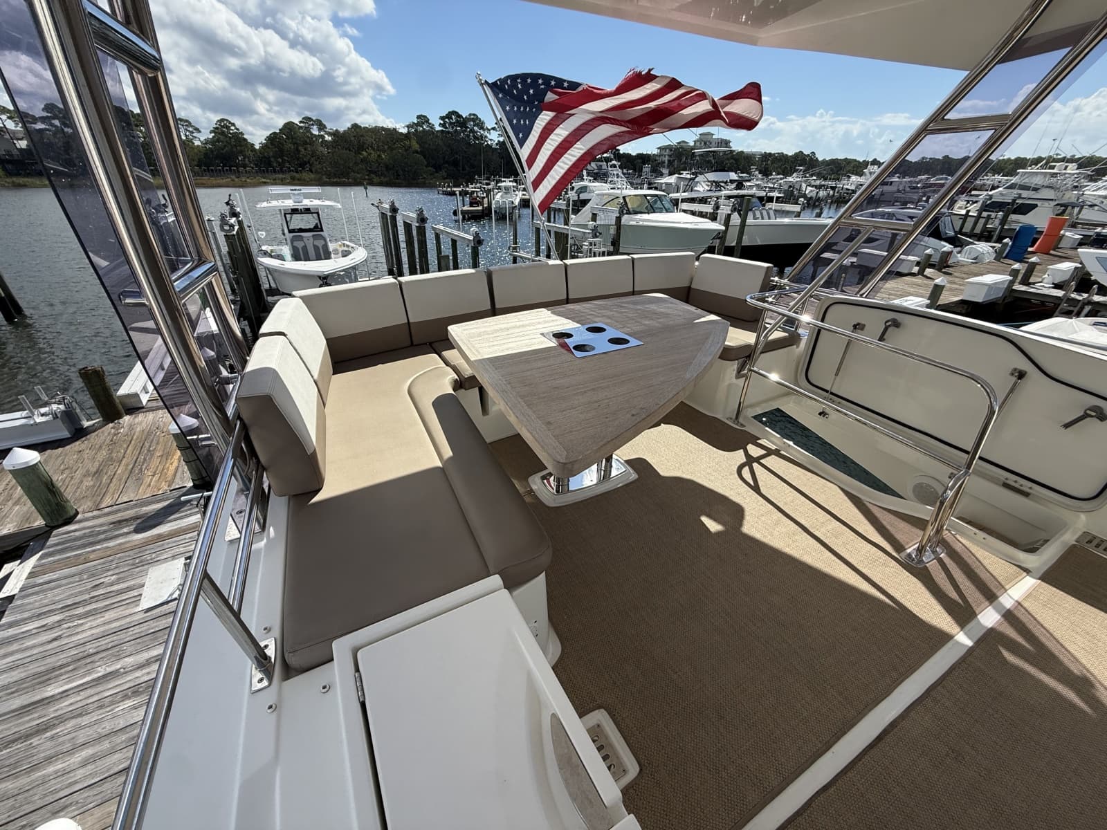 2015 Prestige 550